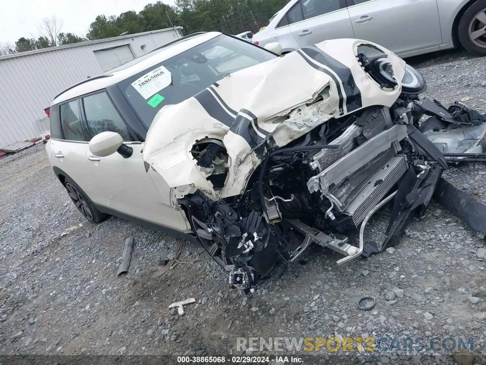 1 fotografías del automóvil dañado WMWLV7C05M2N90979 MINI CLUBMAN 2021