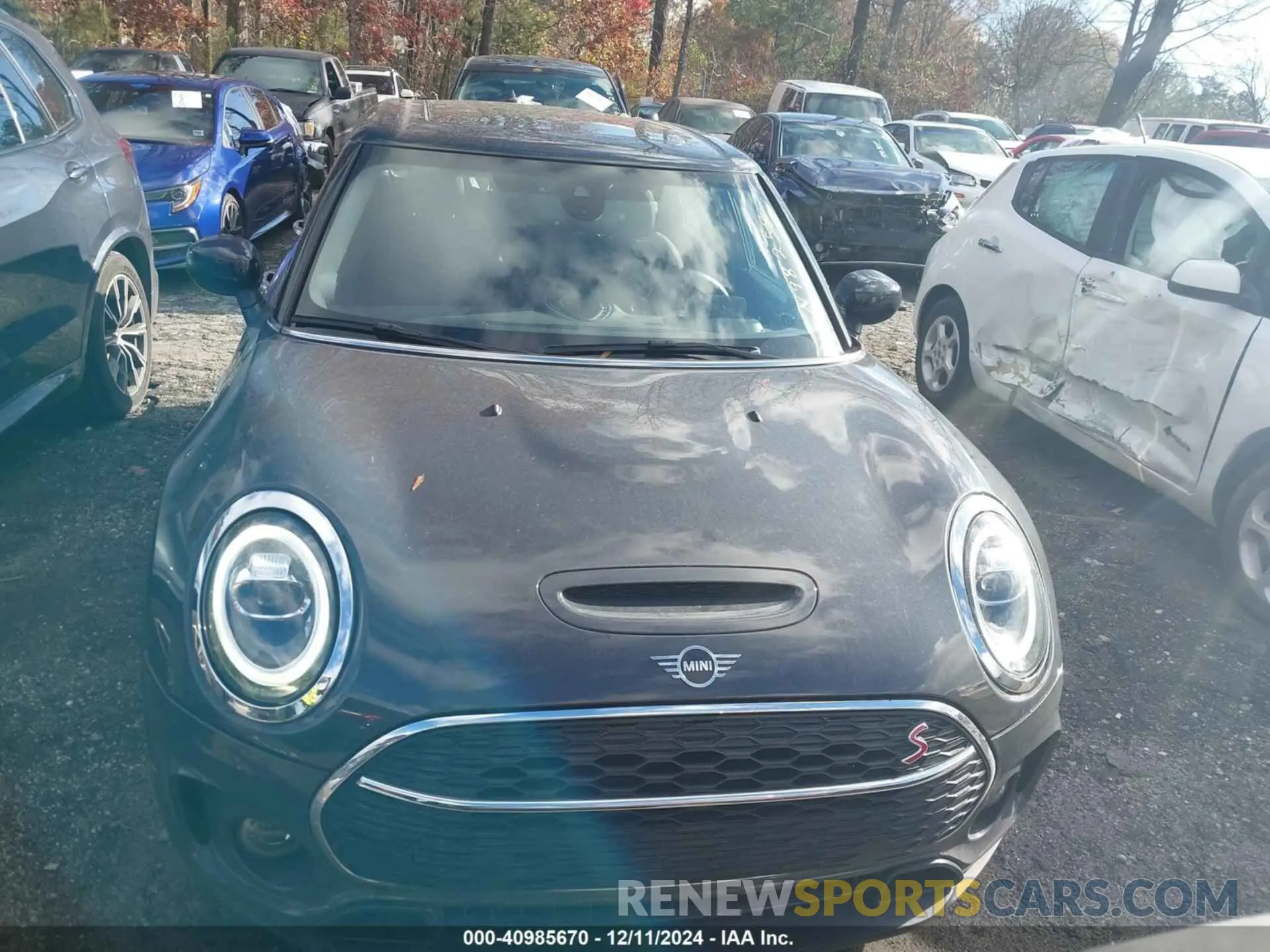 13 fotografías del automóvil dañado WMWLV7C09M2N98258 MINI CLUBMAN 2021
