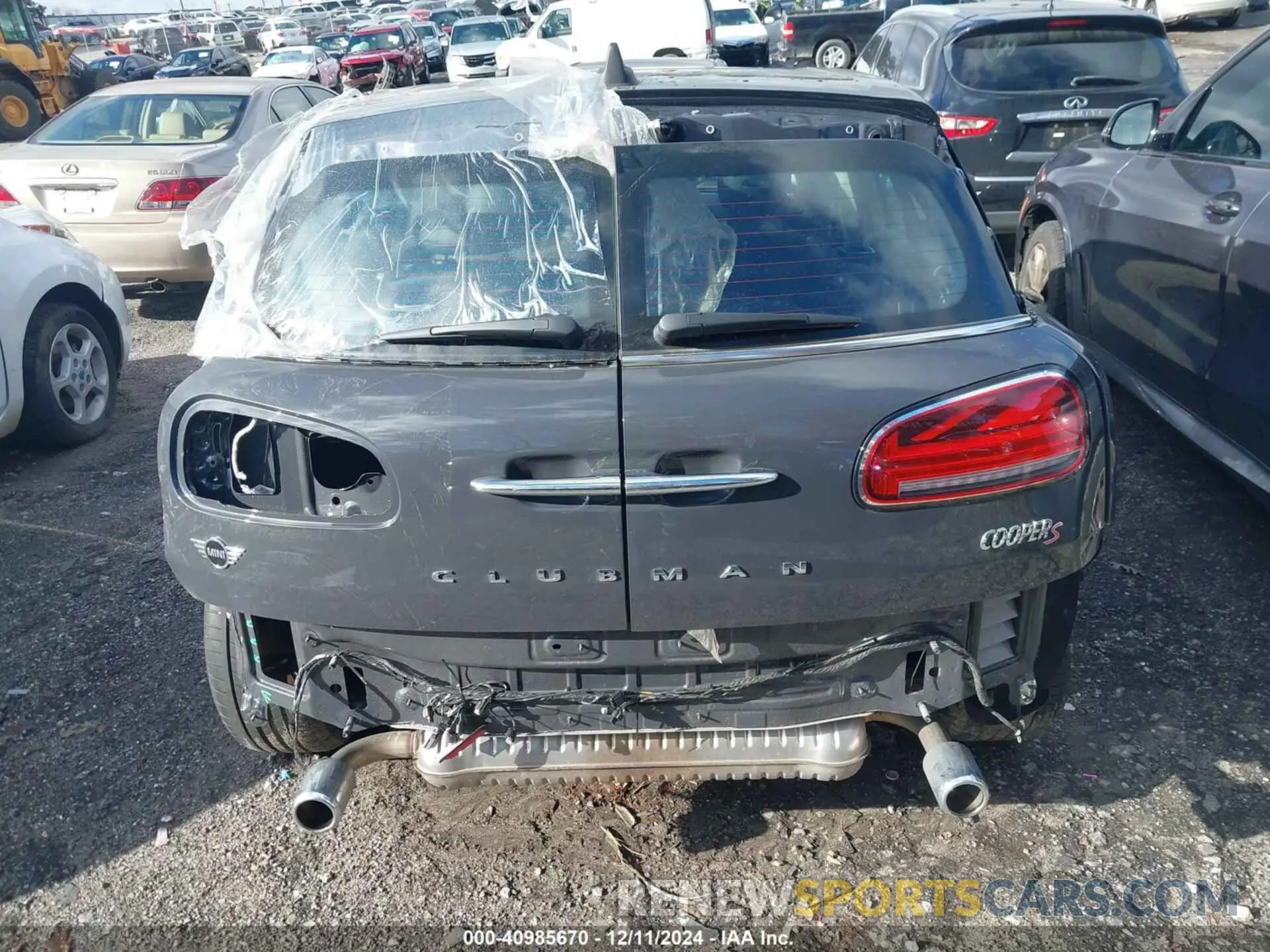 18 fotografías del automóvil dañado WMWLV7C09M2N98258 MINI CLUBMAN 2021