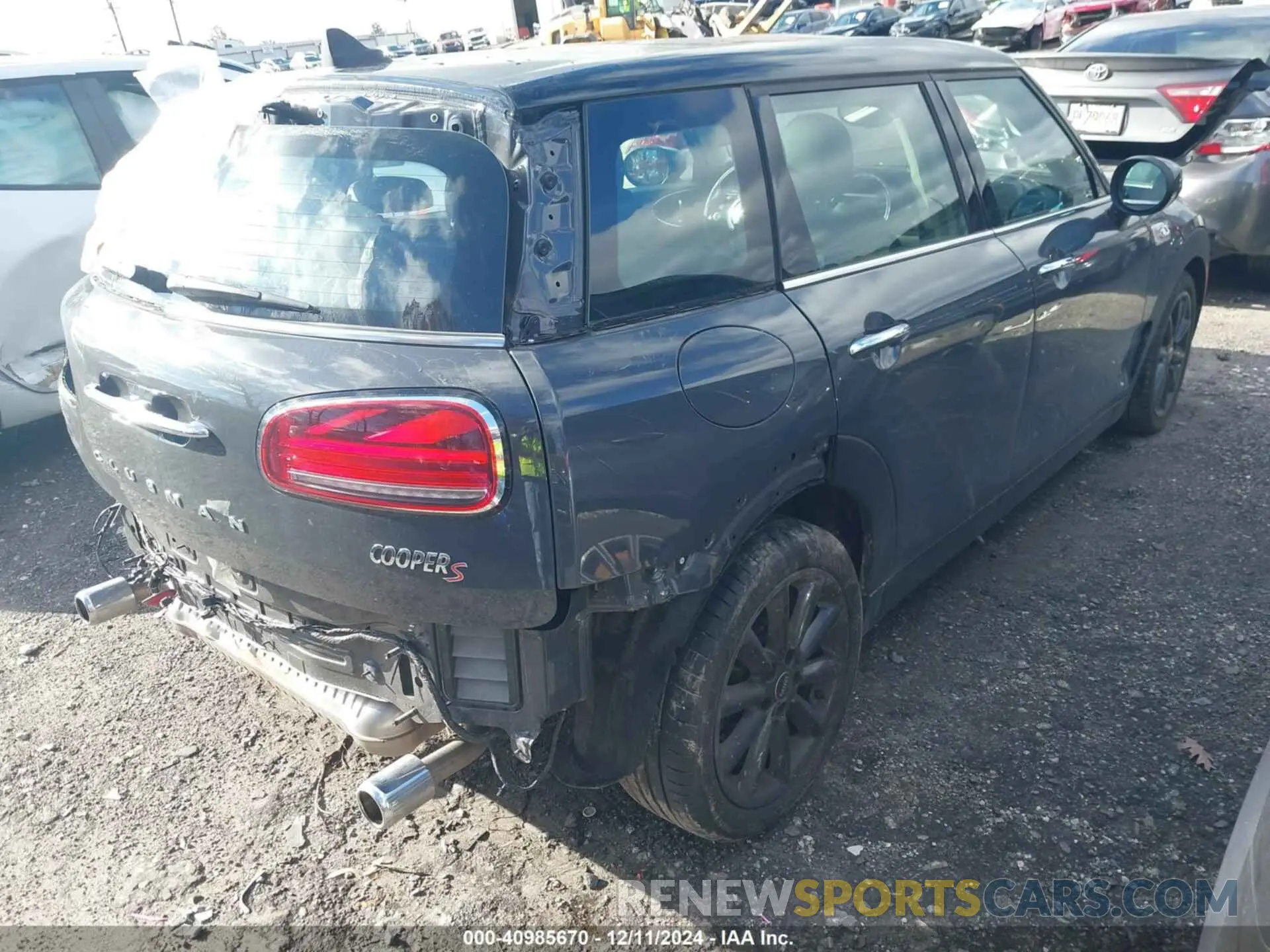 19 fotografías del automóvil dañado WMWLV7C09M2N98258 MINI CLUBMAN 2021