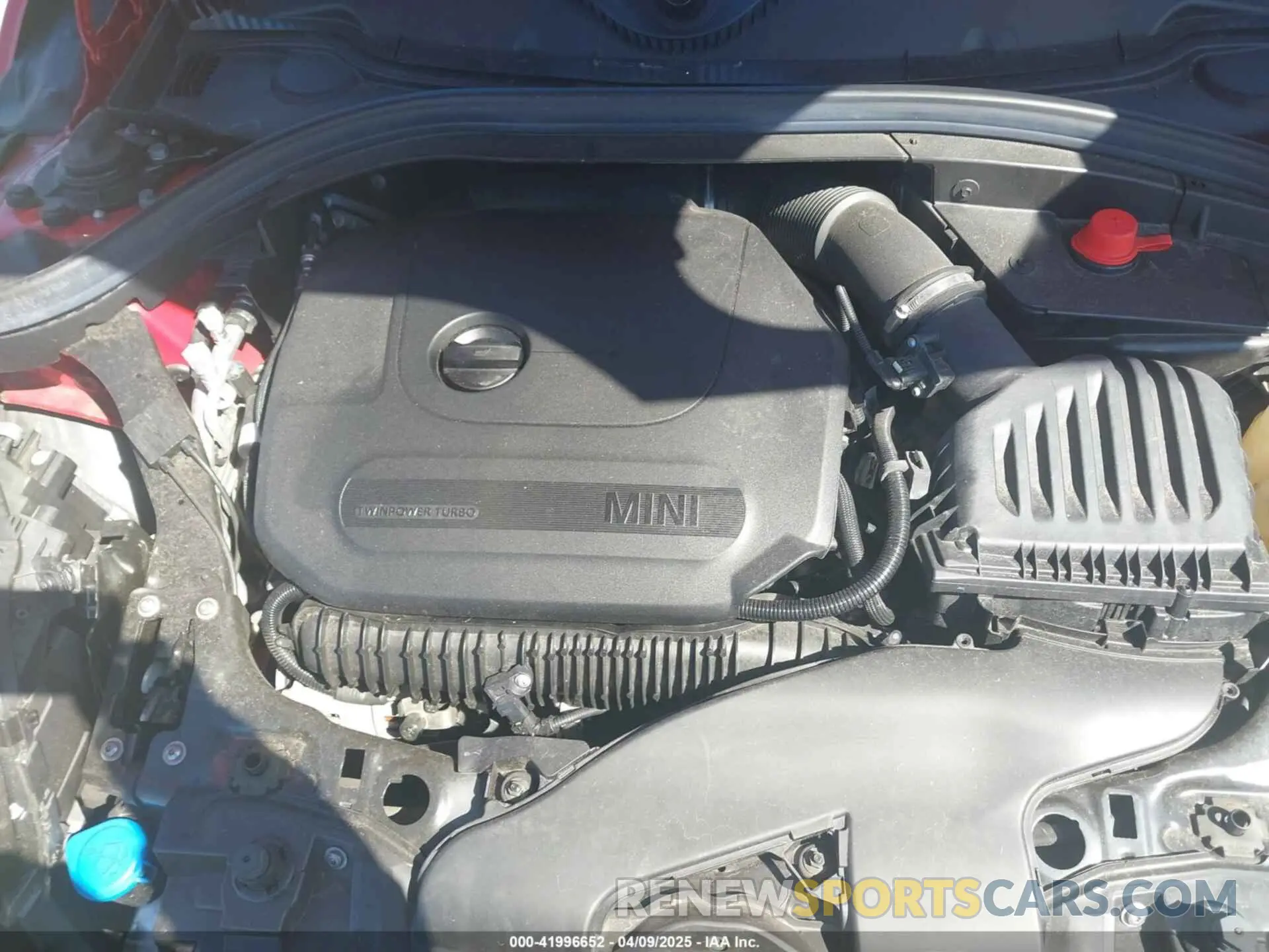 10 fotografías del automóvil dañado WMWXJ1C01M2P11985 MINI CLUBMAN 2021