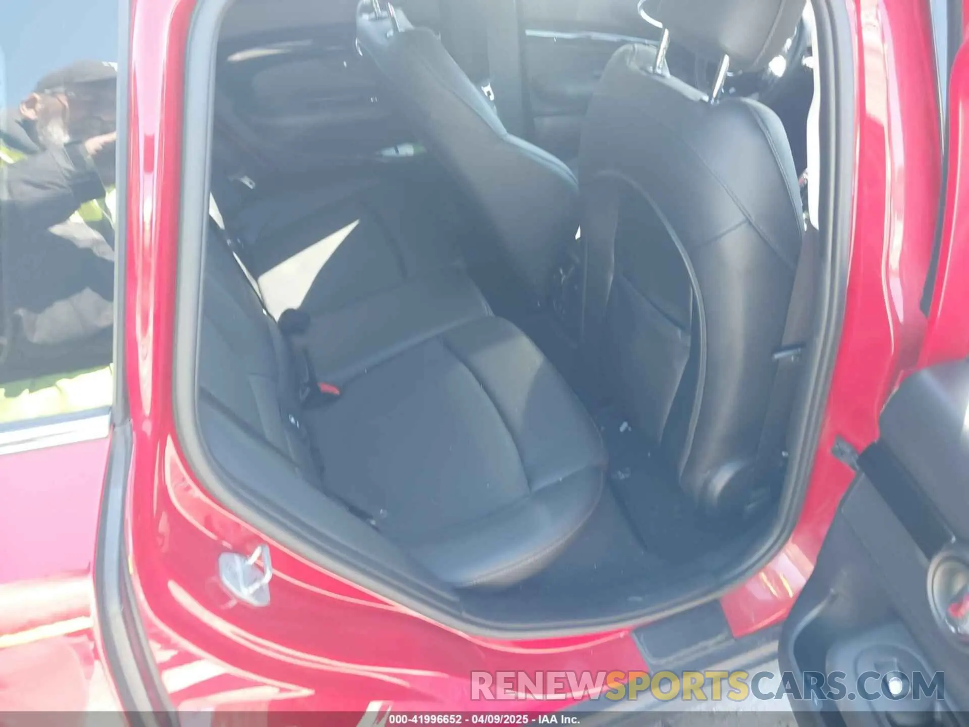 8 fotografías del automóvil dañado WMWXJ1C01M2P11985 MINI CLUBMAN 2021