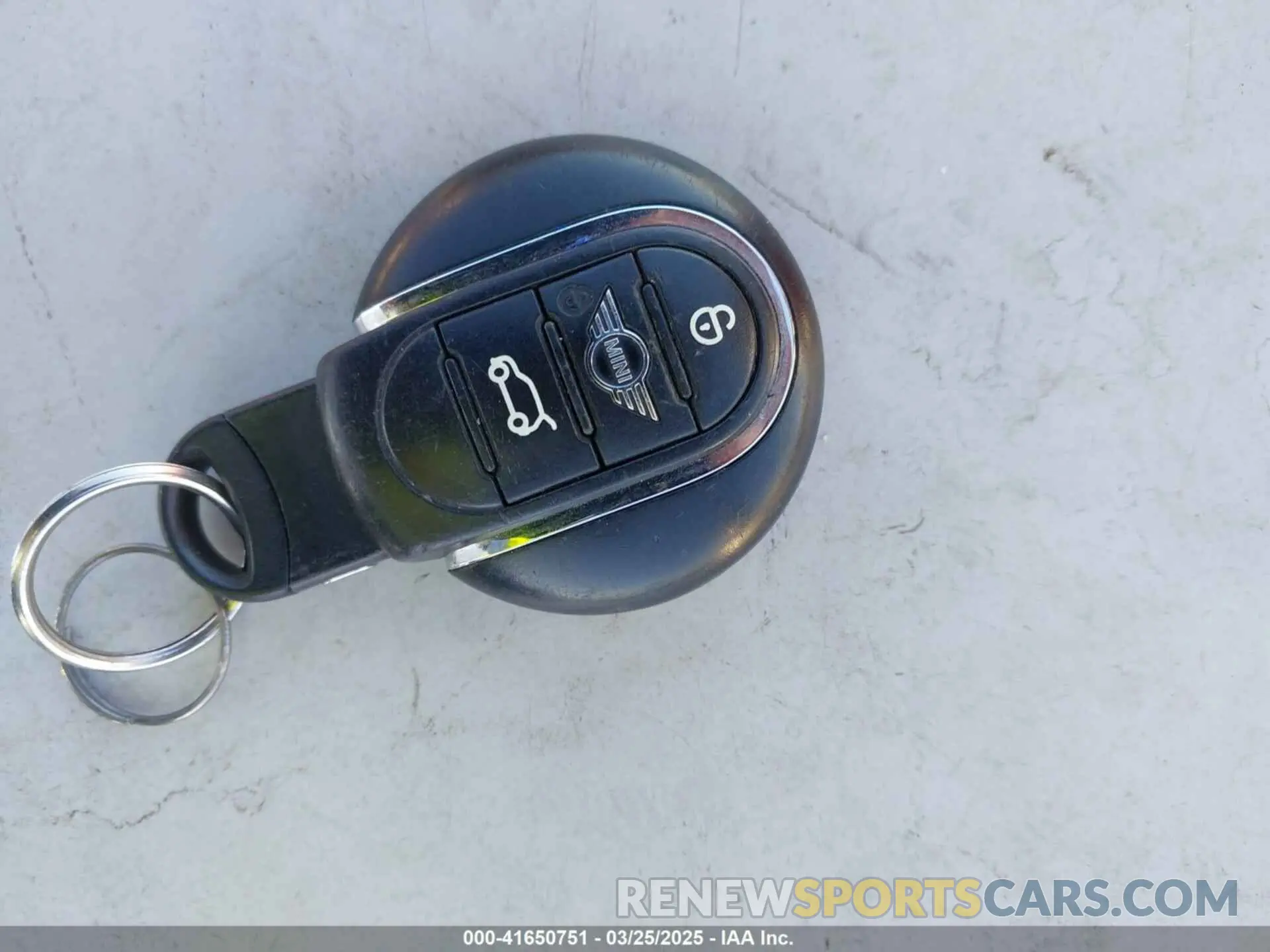 11 fotografías del automóvil dañado WMWWG5C52K3D01641 MINI CONVERTIBLE 2019