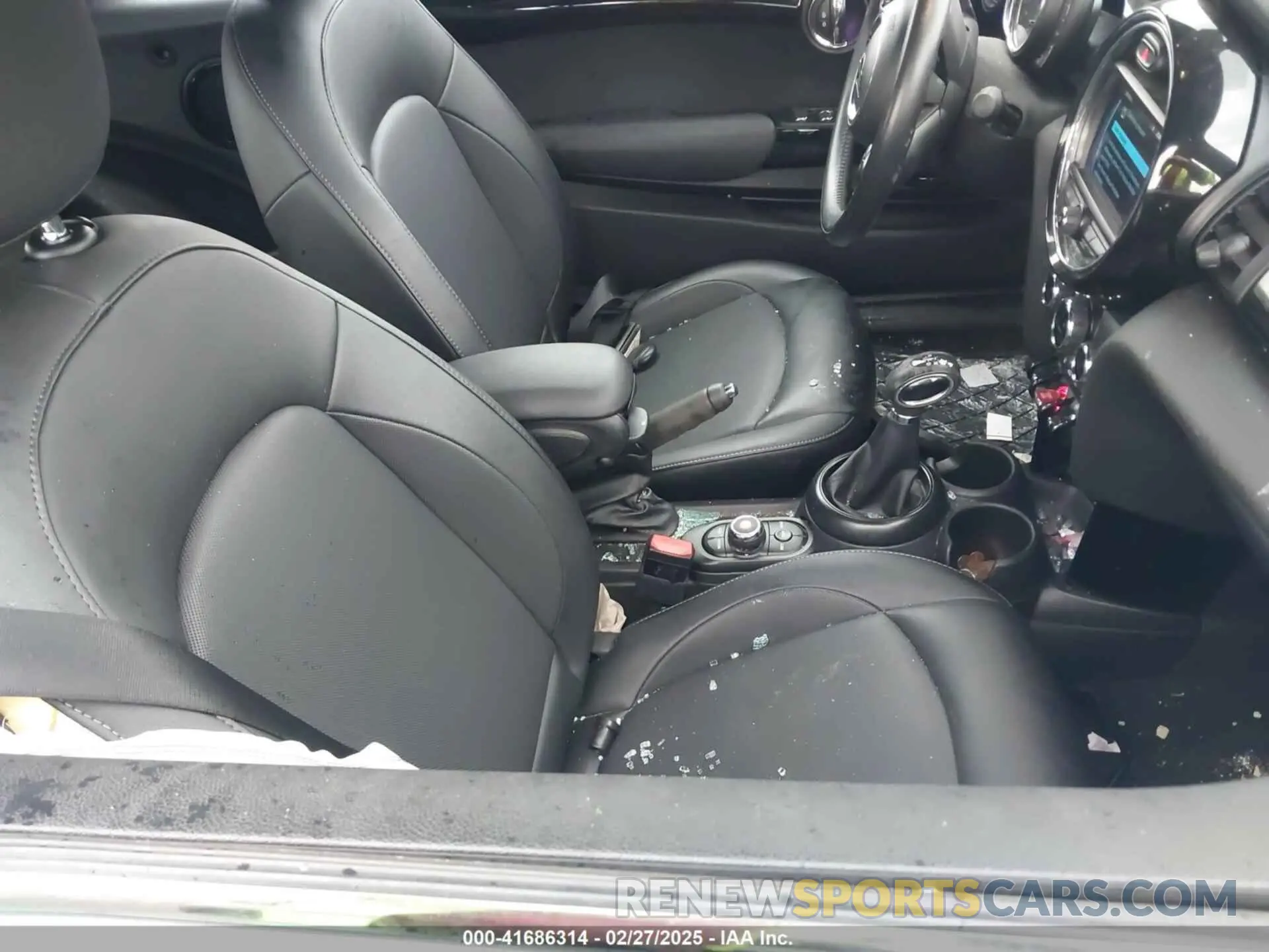 5 fotografías del automóvil dañado WMWWG5C52K3H08648 MINI CONVERTIBLE 2019