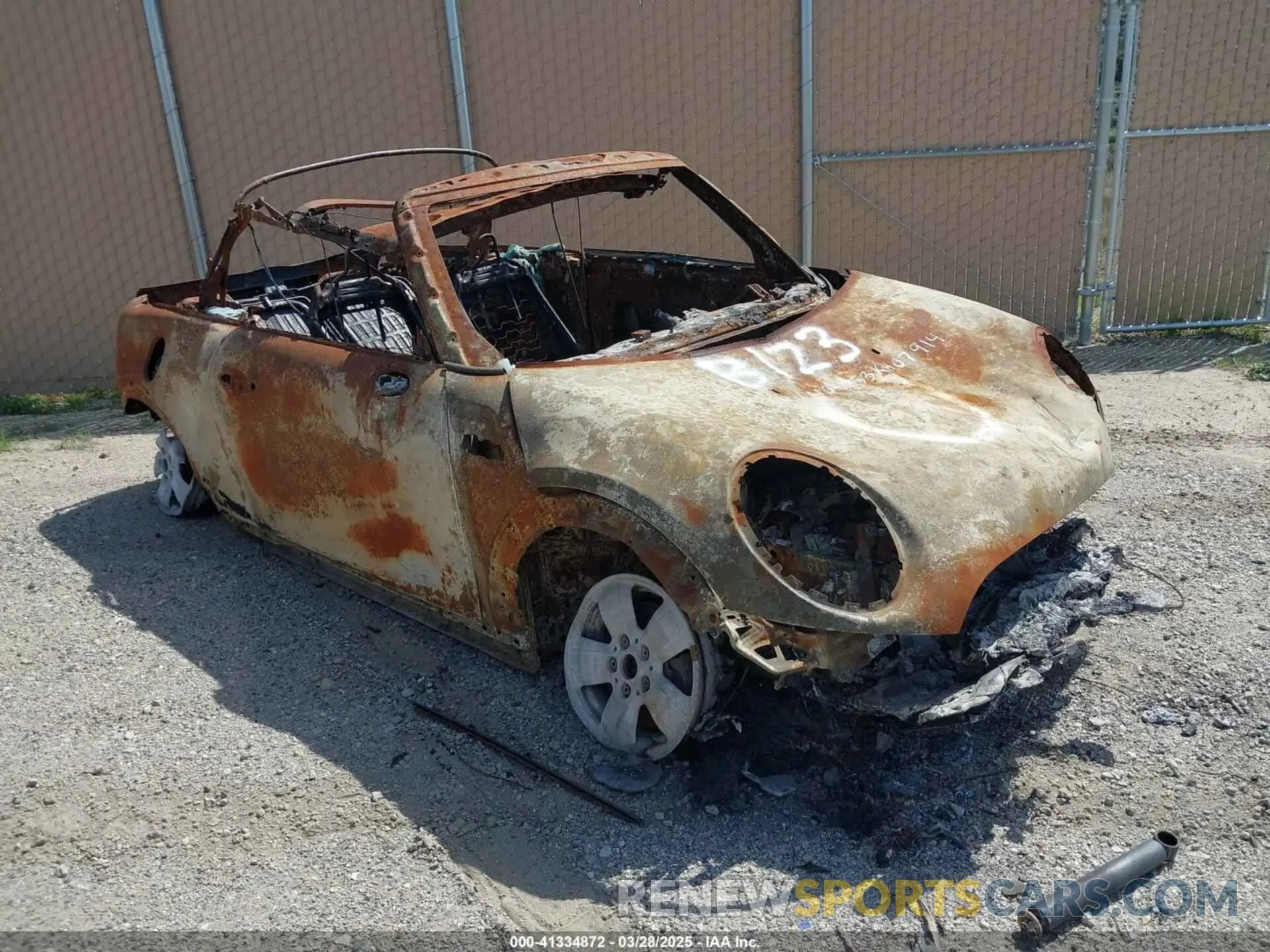 1 fotografías del automóvil dañado WMWWG5C53K3H07914 MINI CONVERTIBLE 2019
