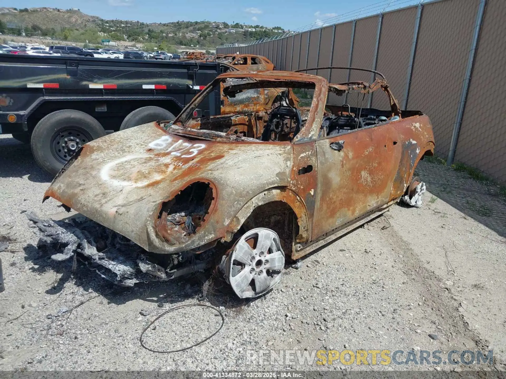 2 fotografías del automóvil dañado WMWWG5C53K3H07914 MINI CONVERTIBLE 2019