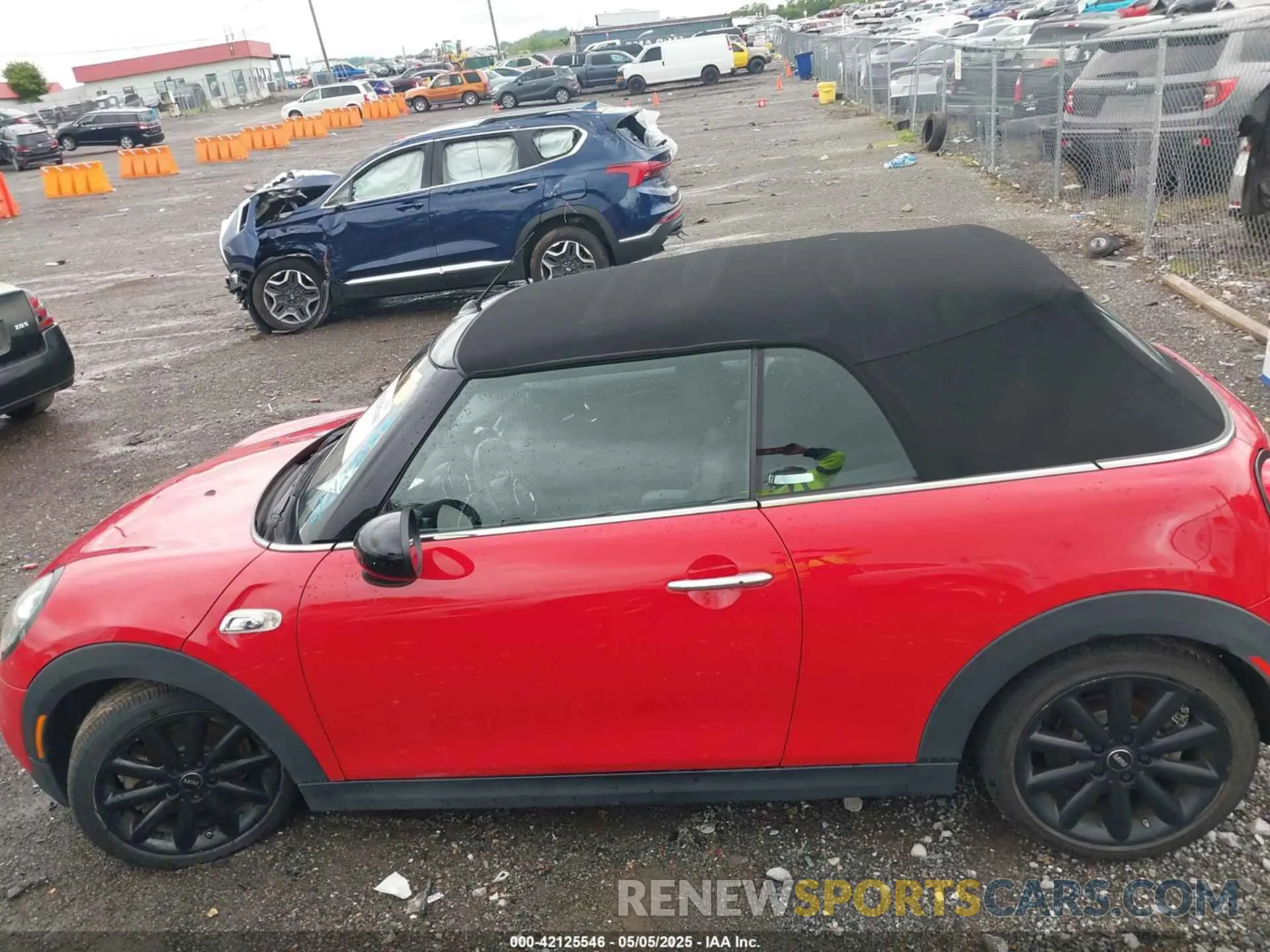 14 fotografías del automóvil dañado WMWWG9C51K3E39565 MINI CONVERTIBLE 2019