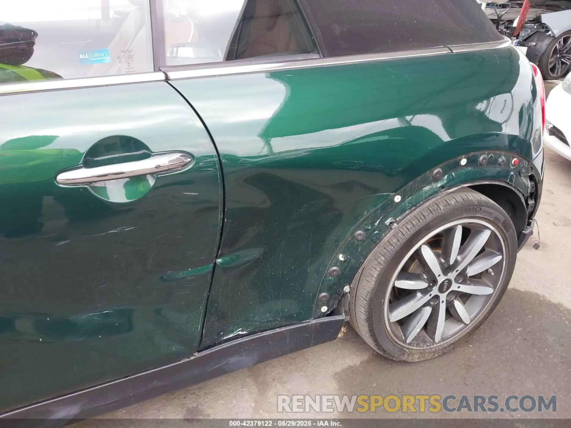 17 fotografías del automóvil dañado WMWWG9C5XK3E40620 MINI CONVERTIBLE 2019