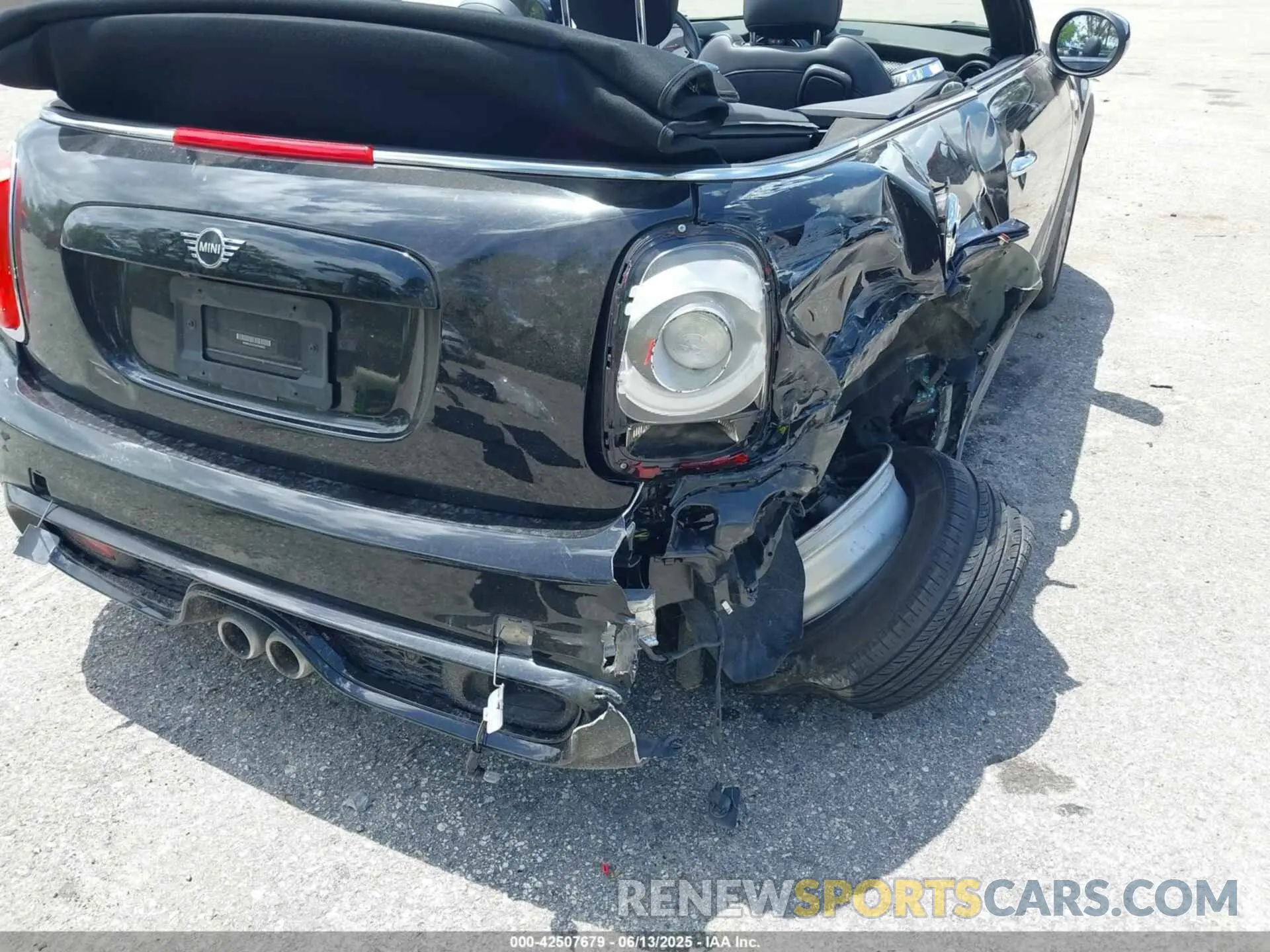 6 fotografías del automóvil dañado WMWWJ5C0XM3M08622 MINI CONVERTIBLE 2021