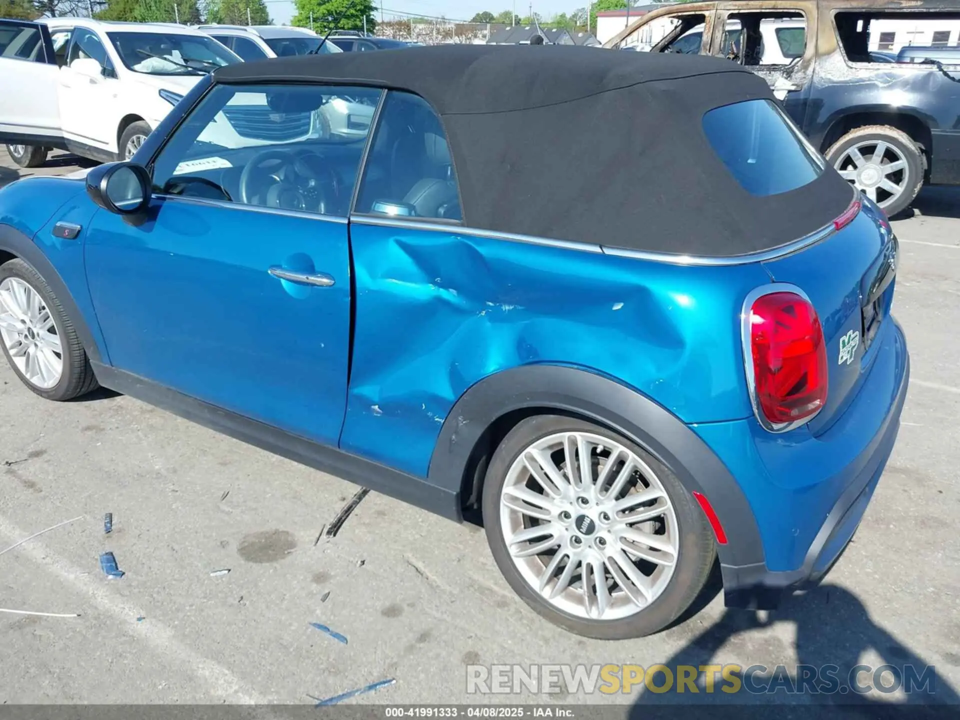 6 fotografías del automóvil dañado WMW43DL00R3R86652 MINI CONVERTIBLE 2024