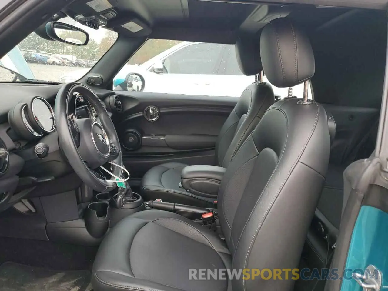 7 fotografías del automóvil dañado WMWWG5C58K3H09058 MINI COOPER 2019