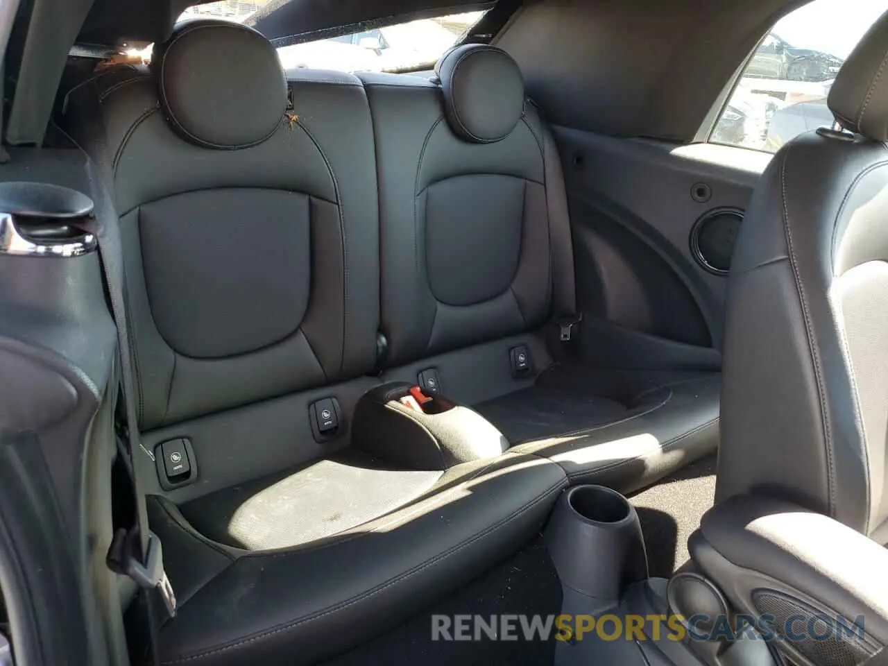 10 fotografías del automóvil dañado WMWWG5C59K3H08999 MINI COOPER 2019