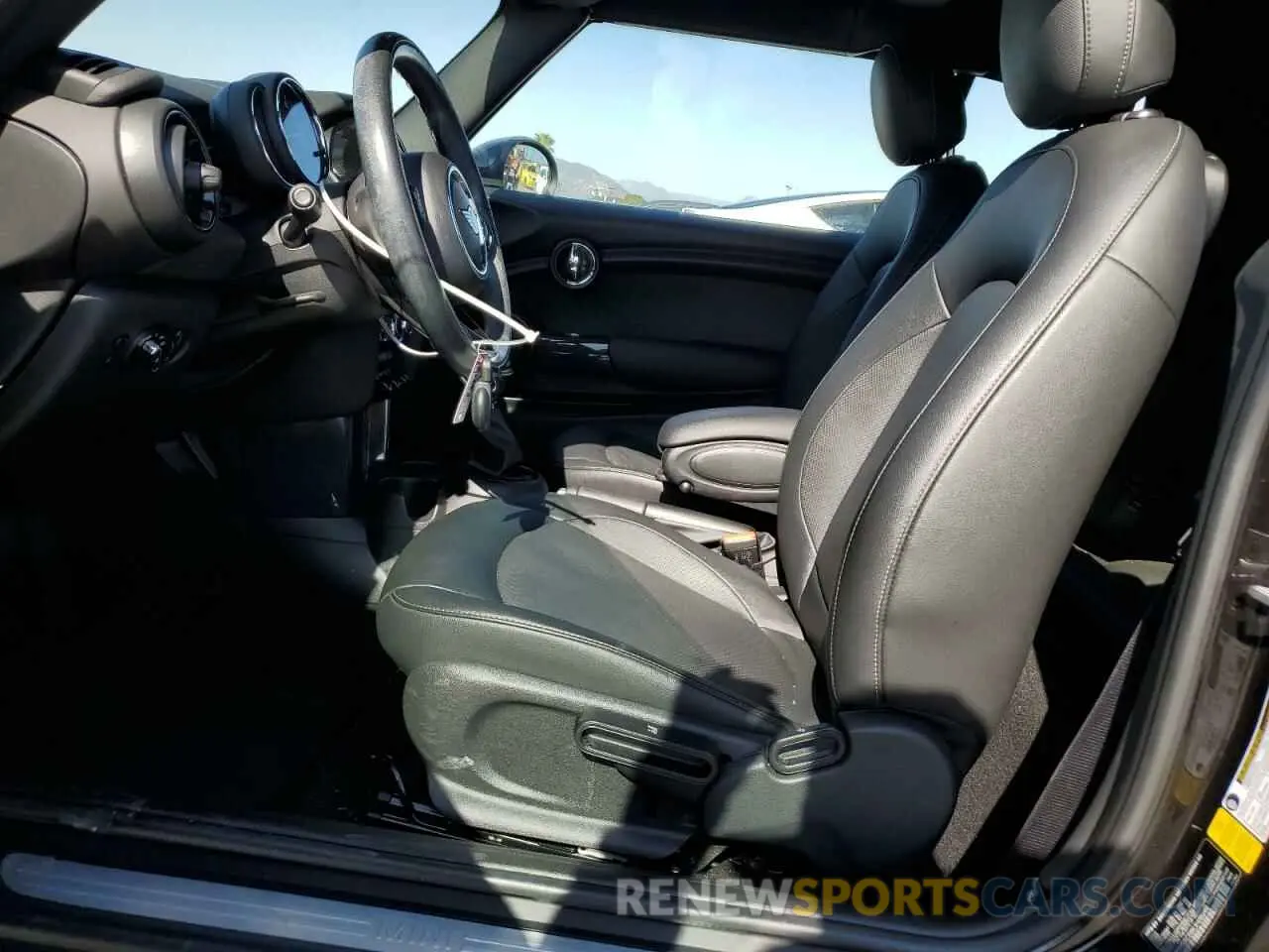 7 fotografías del automóvil dañado WMWWG5C59K3H08999 MINI COOPER 2019