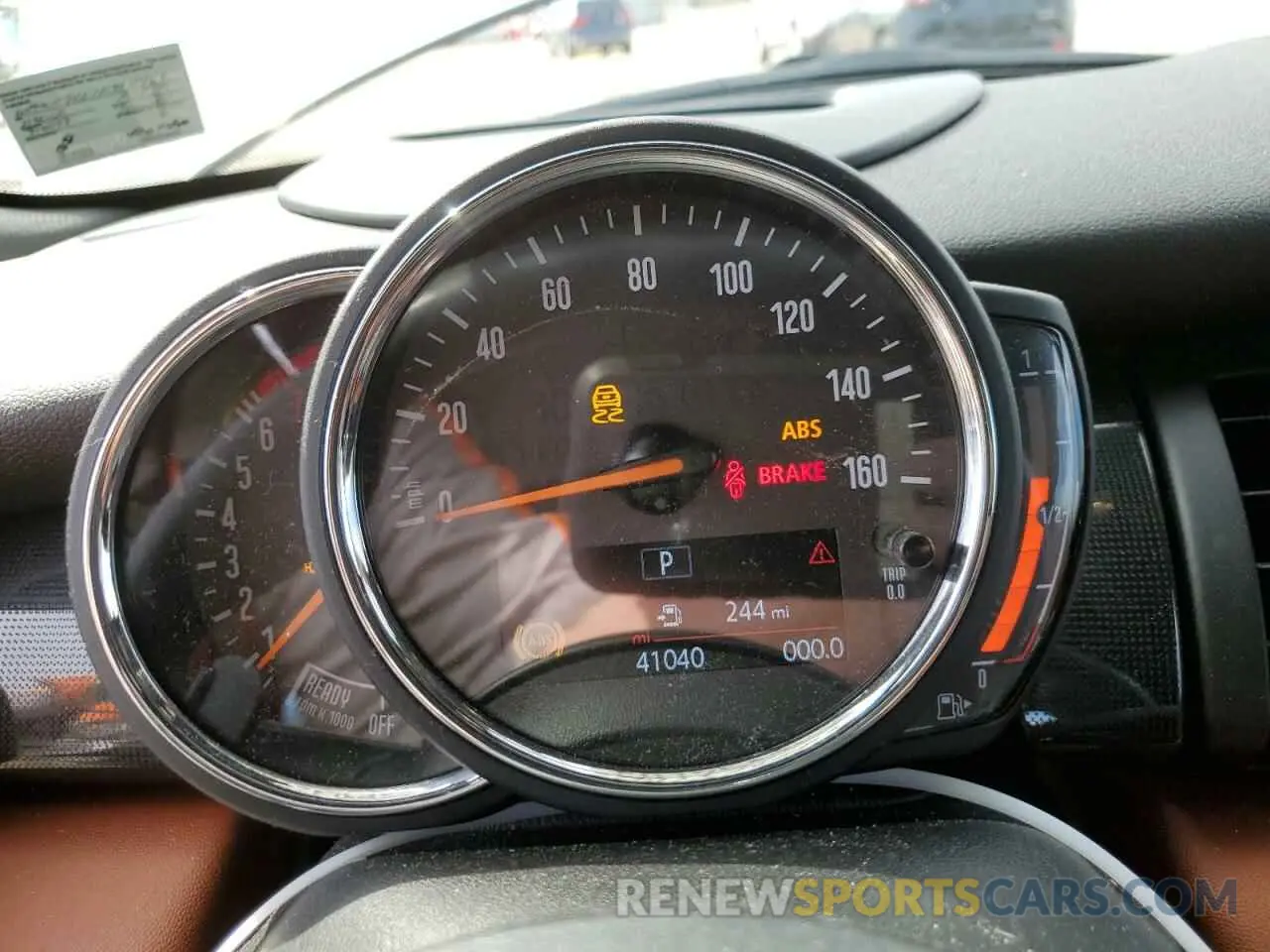 9 fotografías del automóvil dañado WMWWG9C51K3E39856 MINI COOPER 2019