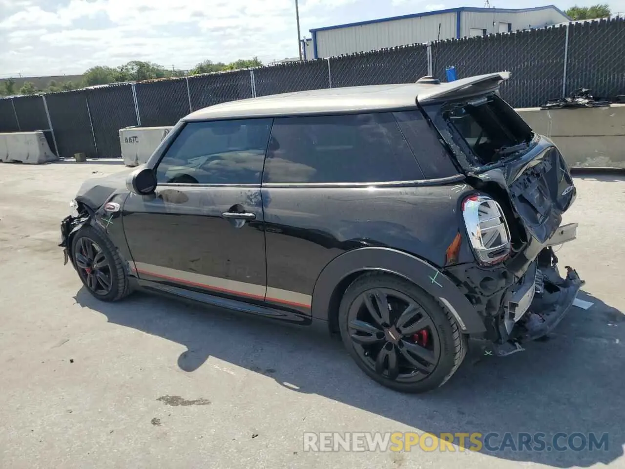 2 fotografías del automóvil dañado WMWXM9C50K2H81141 MINI COOPER 2019