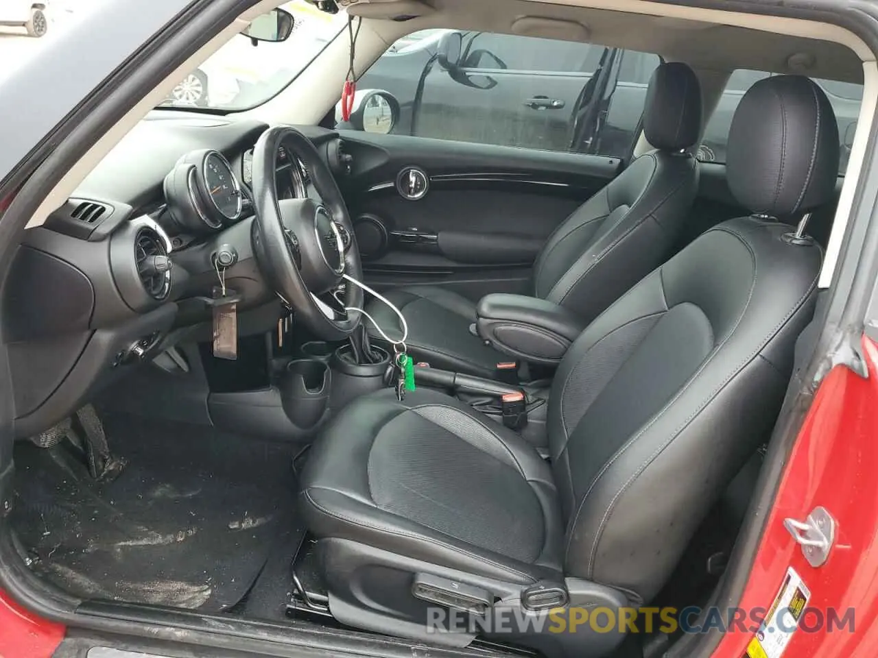 7 fotografías del automóvil dañado WMWXP5C51K2L22827 MINI COOPER 2019