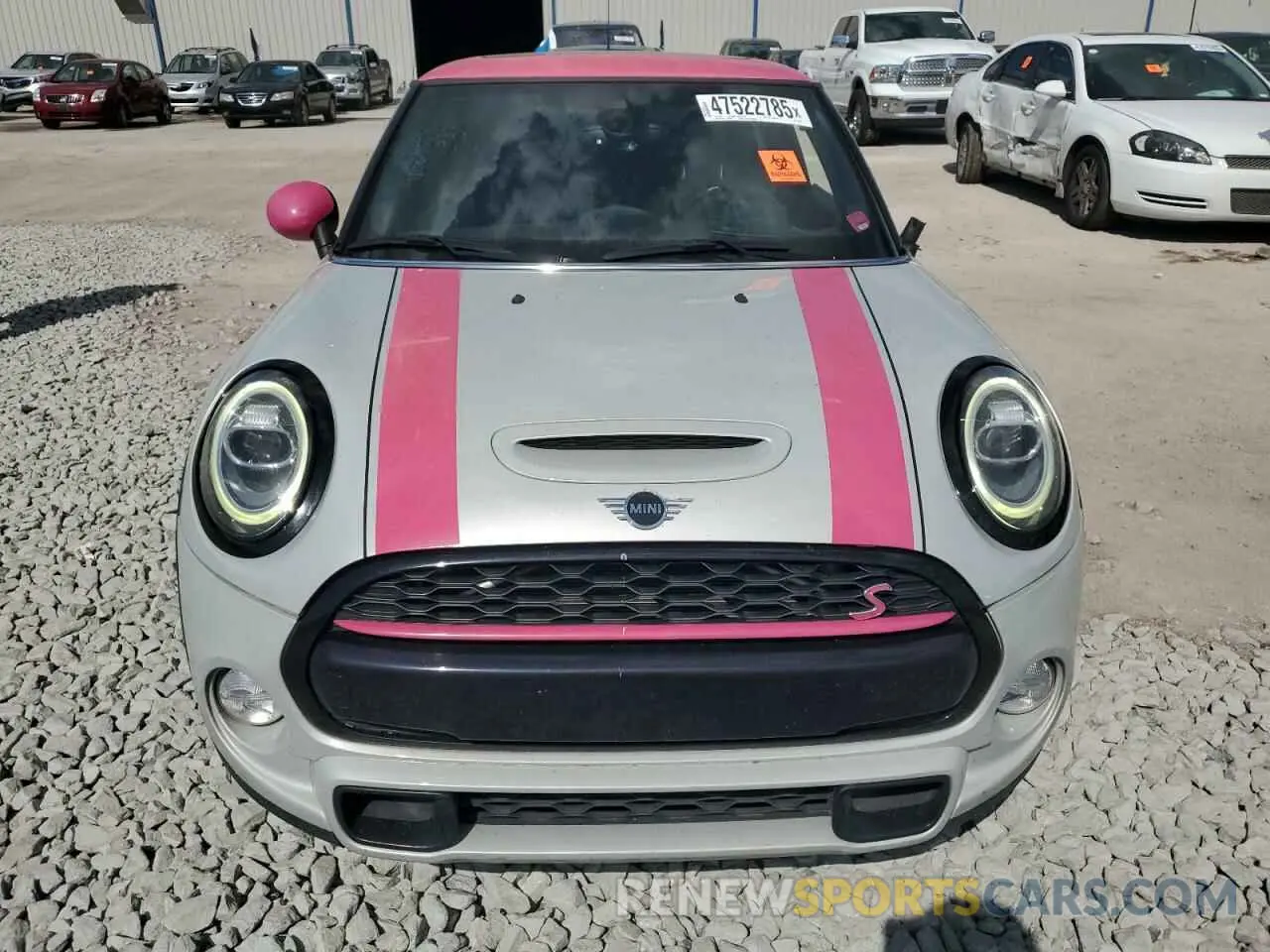 5 fotografías del automóvil dañado WMWXP7C51K2A52402 MINI COOPER 2019