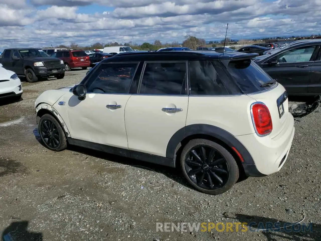 2 fotografías del automóvil dañado WMWXU3C51K2H88452 MINI COOPER 2019