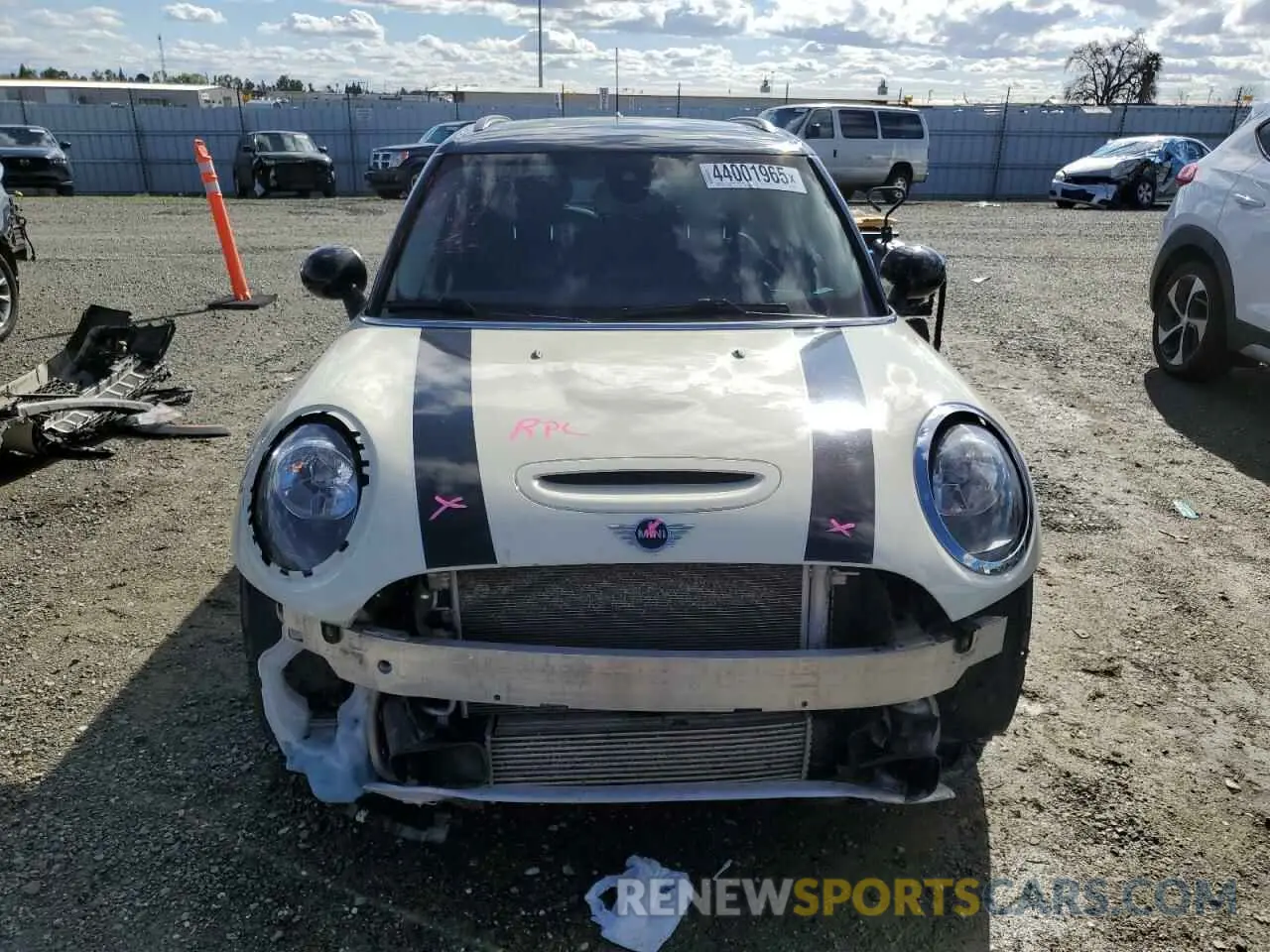 5 fotografías del automóvil dañado WMWXU3C51K2H88452 MINI COOPER 2019