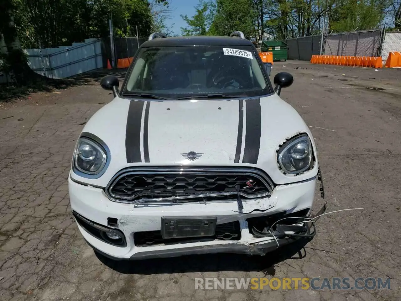 5 fotografías del automóvil dañado WMZYT5C54K3E63732 MINI COOPER 2019