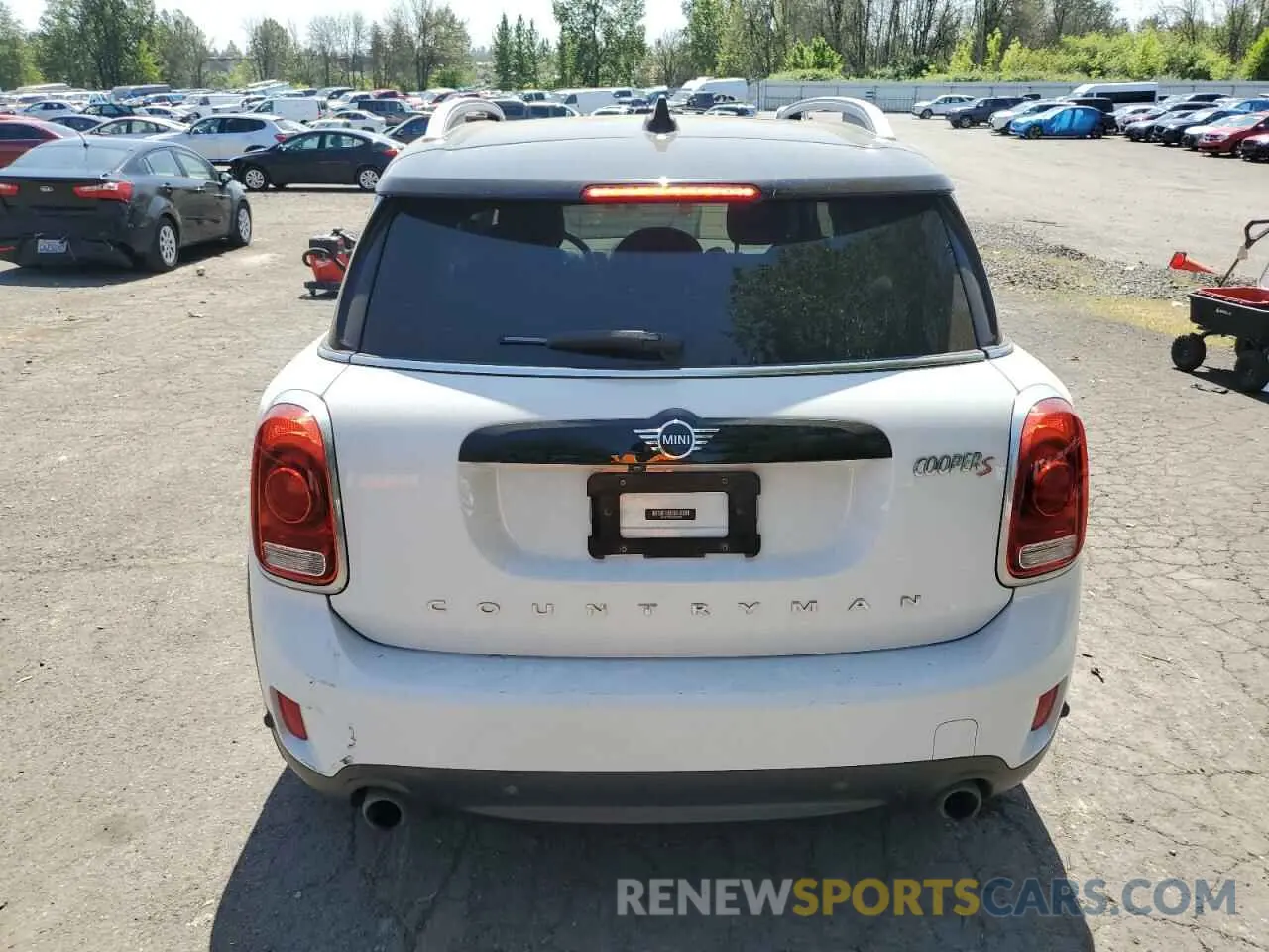 6 fotografías del automóvil dañado WMZYT5C54K3E63732 MINI COOPER 2019