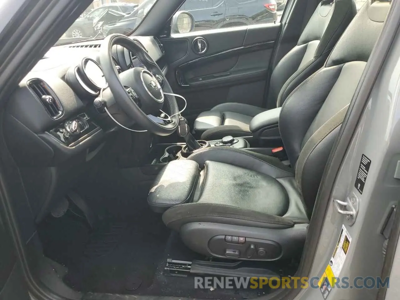 7 fotografías del automóvil dañado WMZYU7C51K3F94609 MINI COOPER 2019