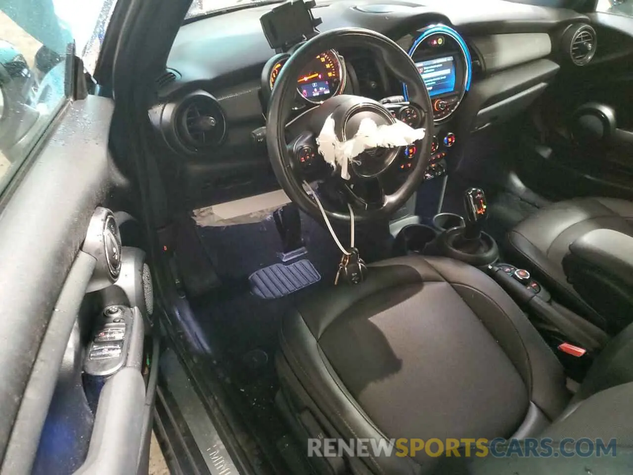 8 fotografías del automóvil dañado WMWWJ3C07L3L15723 MINI COOPER 2020