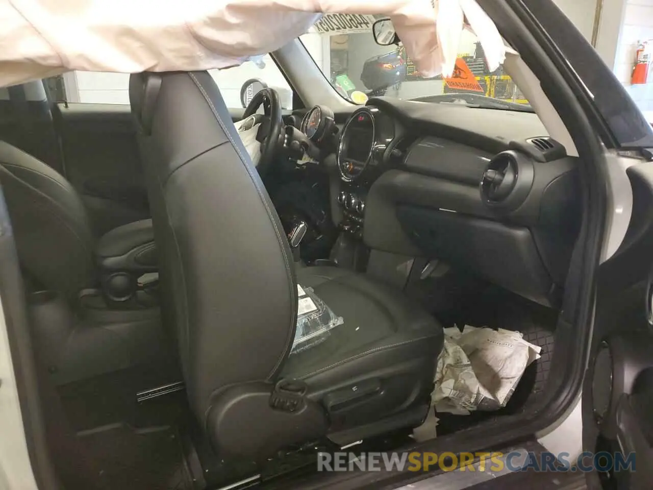 10 fotografías del automóvil dañado WMWXR3C08L2M15462 MINI COOPER 2020