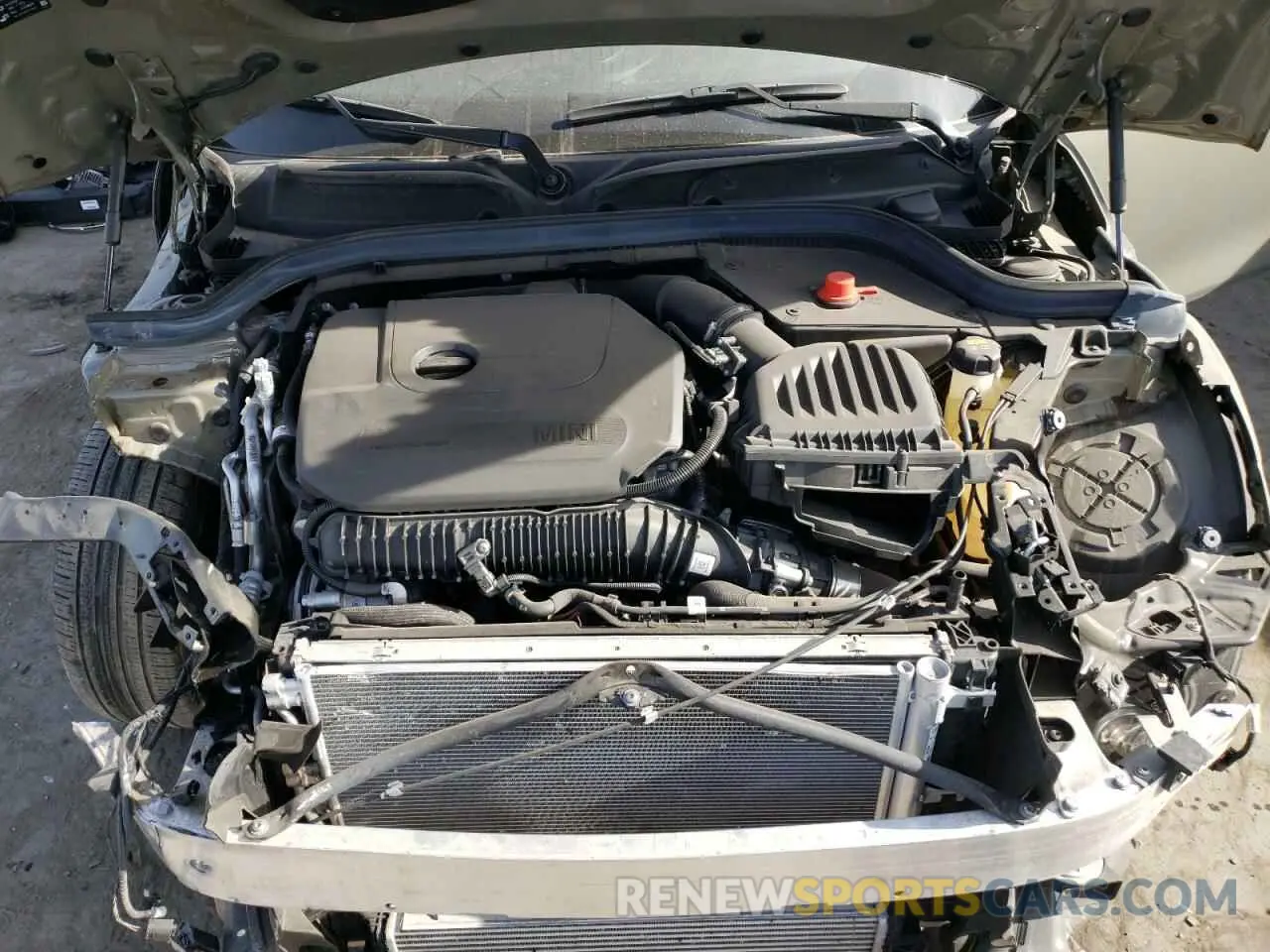 11 fotografías del automóvil dañado WMWXR5C0XL2M76663 MINI COOPER 2020