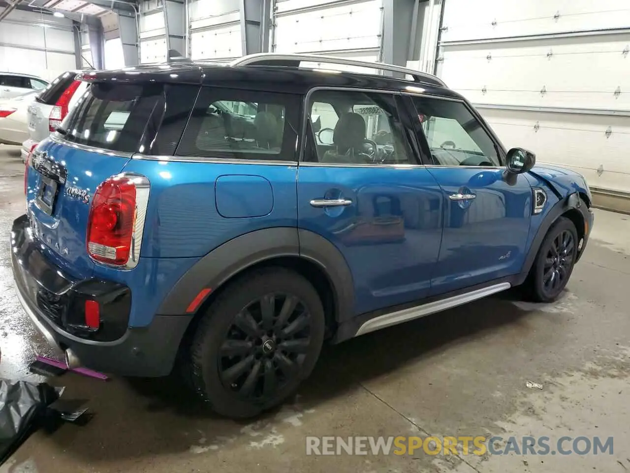 3 fotografías del automóvil dañado WMZYX1C03L3L58471 MINI COOPER 2020