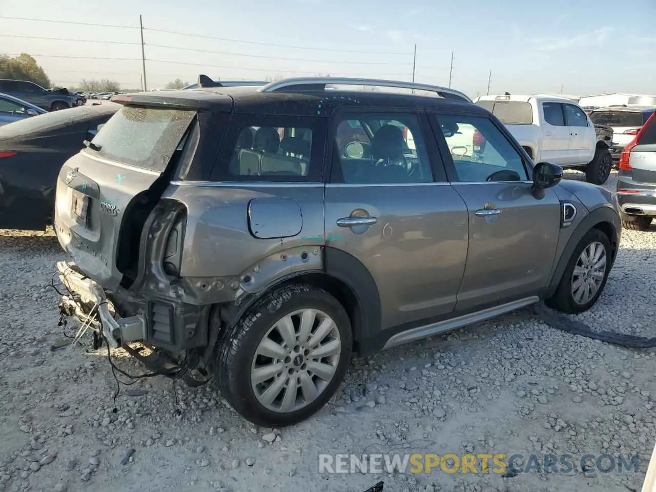 3 fotografías del automóvil dañado WMZYX1C05L3L34382 MINI COOPER 2020