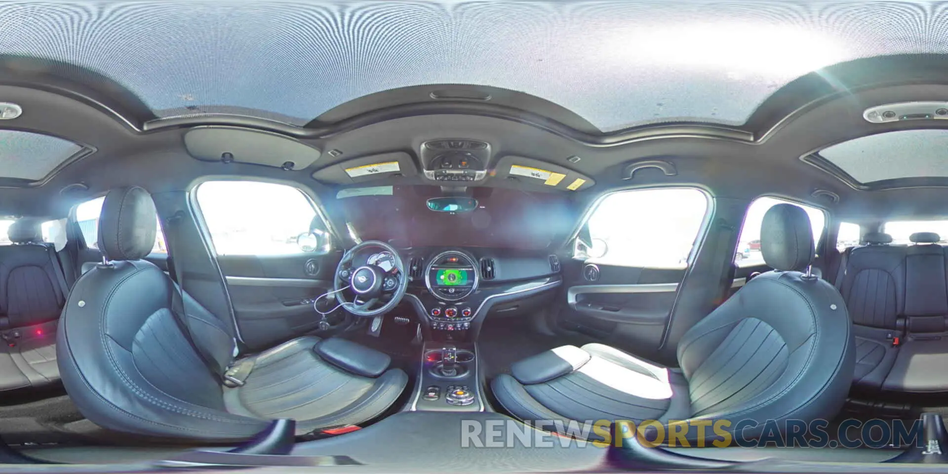 13 fotografías del automóvil dañado WMZYZ9C06L3L59476 MINI COOPER 2020