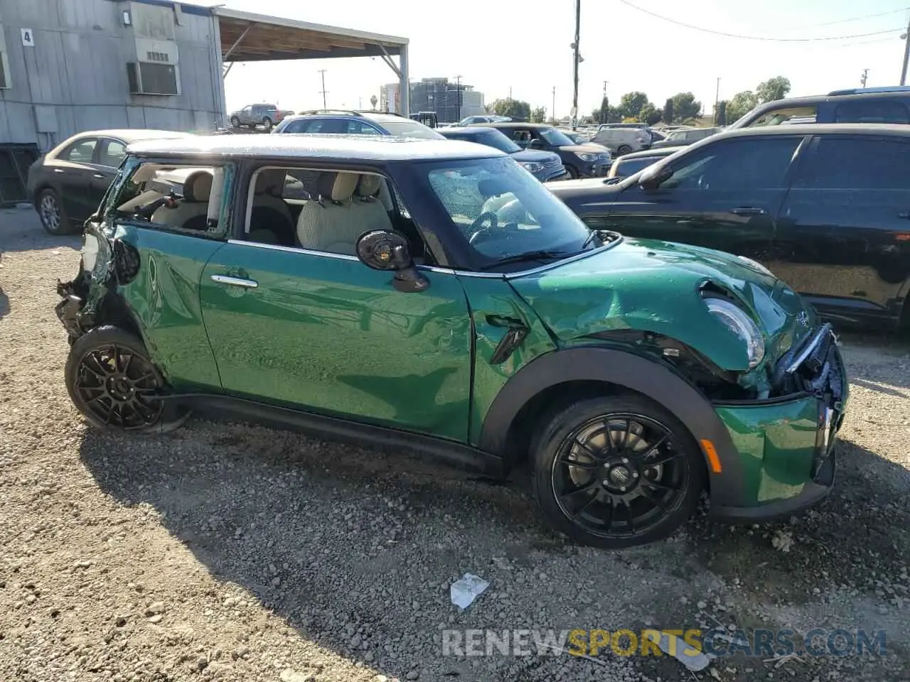 4 fotografías del automóvil dañado WMW13DJ01N2R00366 MINI COOPER 2022