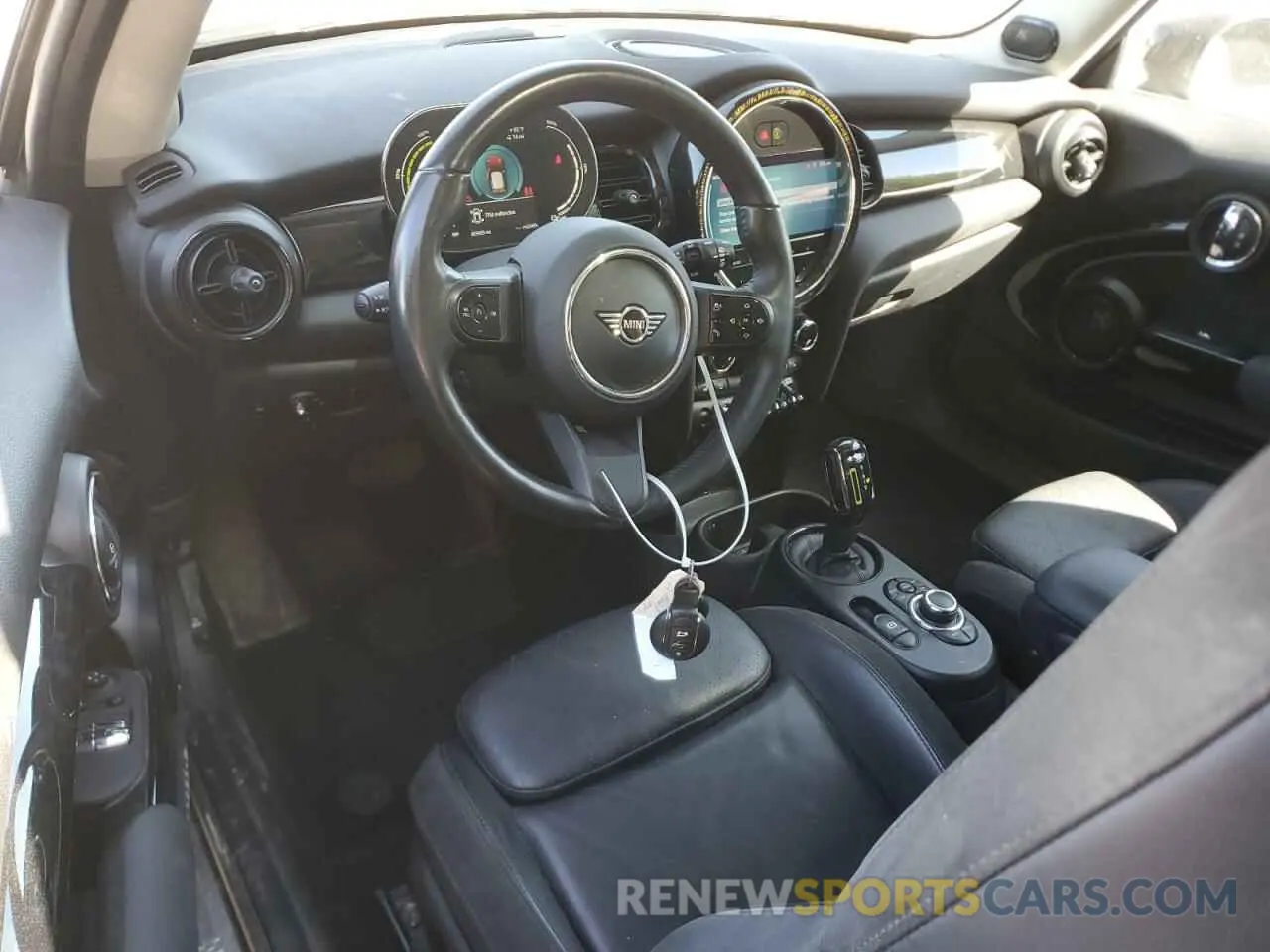 8 fotografías del automóvil dañado WMW13DJ02N2R93429 MINI COOPER 2022