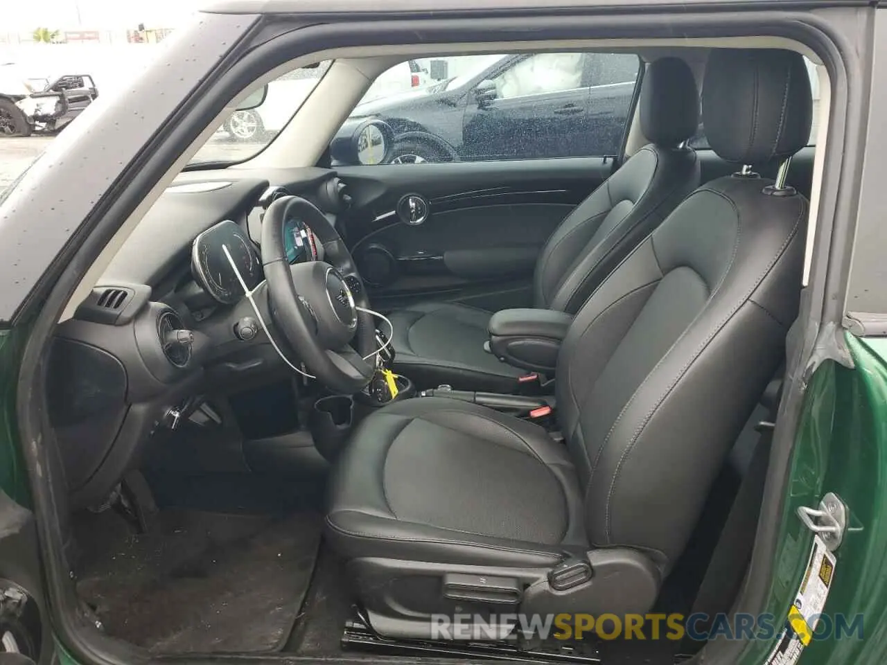 7 fotografías del automóvil dañado WMW33DH08N2S09883 MINI COOPER 2022