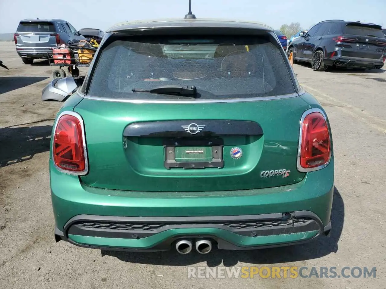6 fotografías del automóvil dañado WMW53DK0XN2R31664 MINI COOPER 2022