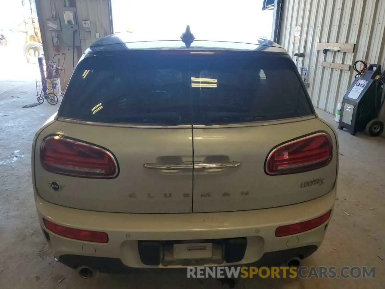 6 fotografías del automóvil dañado WMWLV7C06N2R15477 MINI COOPER 2022