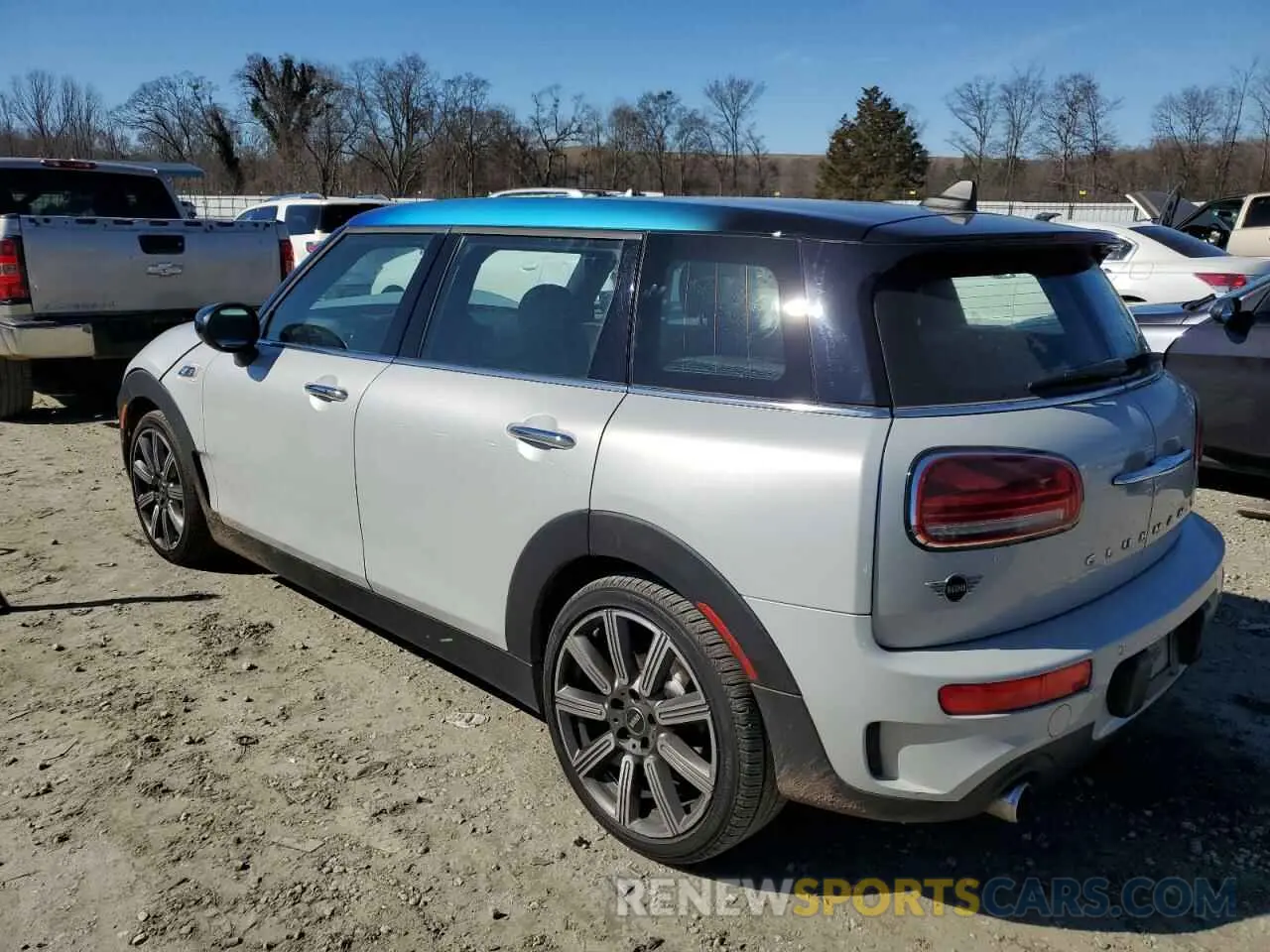 2 fotografías del automóvil dañado WMWLV7C07N2R15293 MINI COOPER 2022