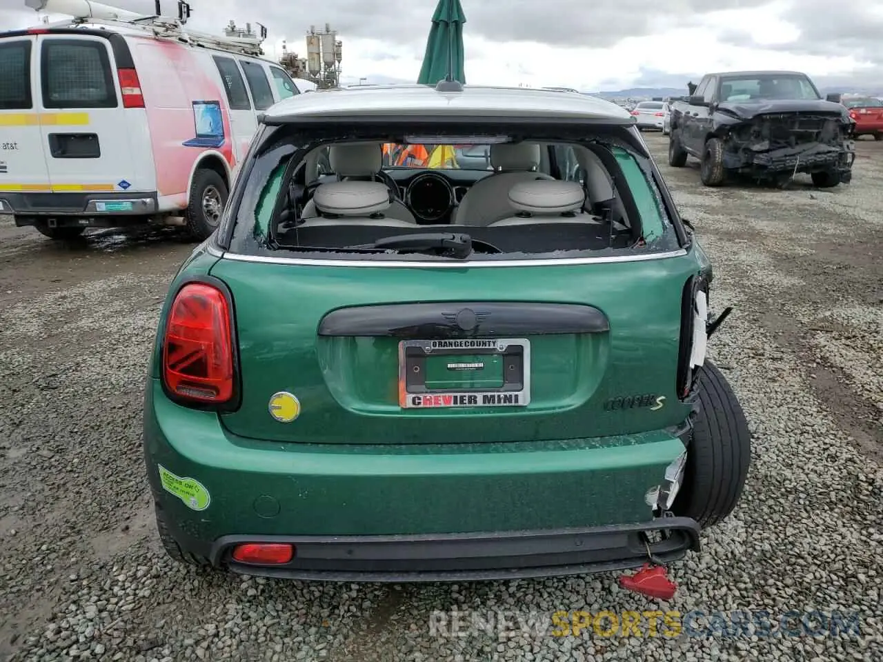 6 fotografías del automóvil dañado WMW13DJ01P2T55949 MINI COOPER 2023