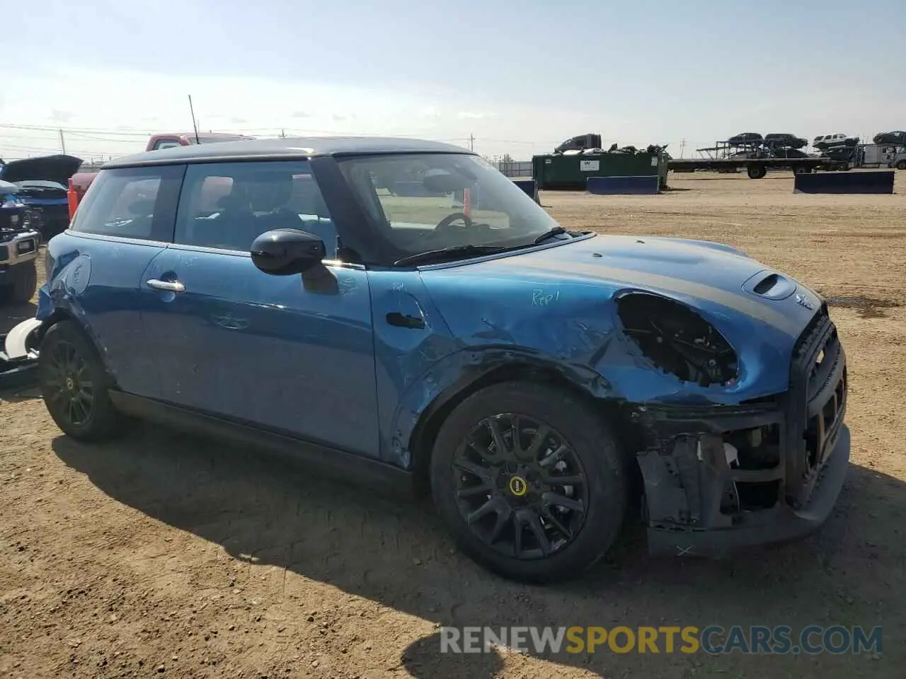 4 fotografías del automóvil dañado WMW13DJ03P2T91531 MINI COOPER 2023