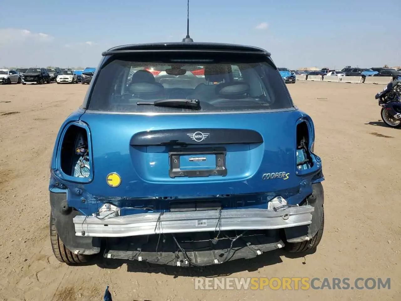 6 fotografías del automóvil dañado WMW13DJ03P2T91531 MINI COOPER 2023
