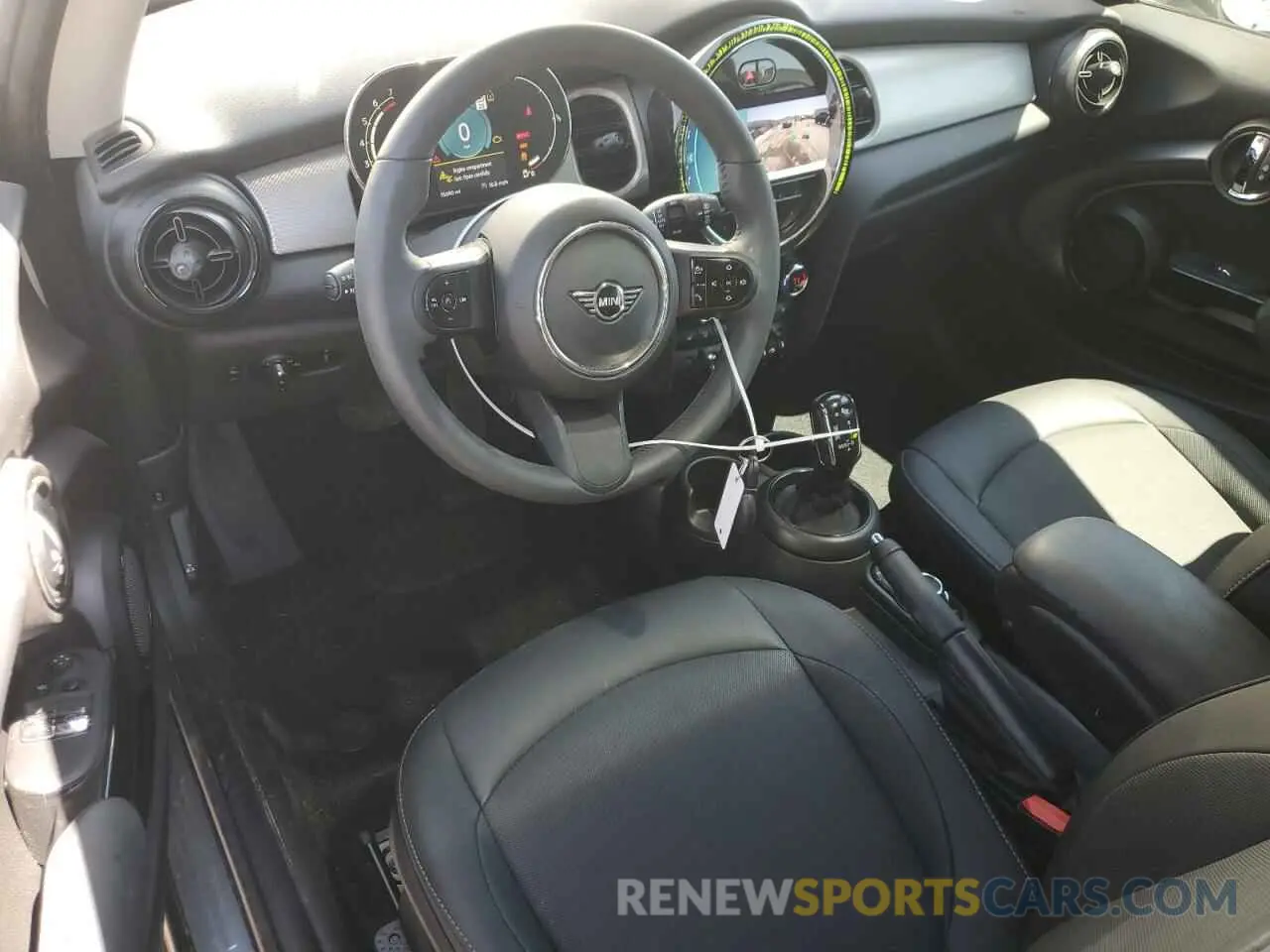 8 fotografías del automóvil dañado WMW33DH00P2T48067 MINI COOPER 2023