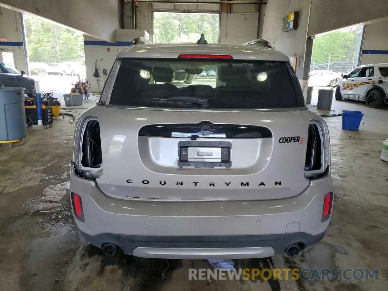 6 fotografías del automóvil dañado WMZ53BR07P3P92006 MINI COOPER 2023