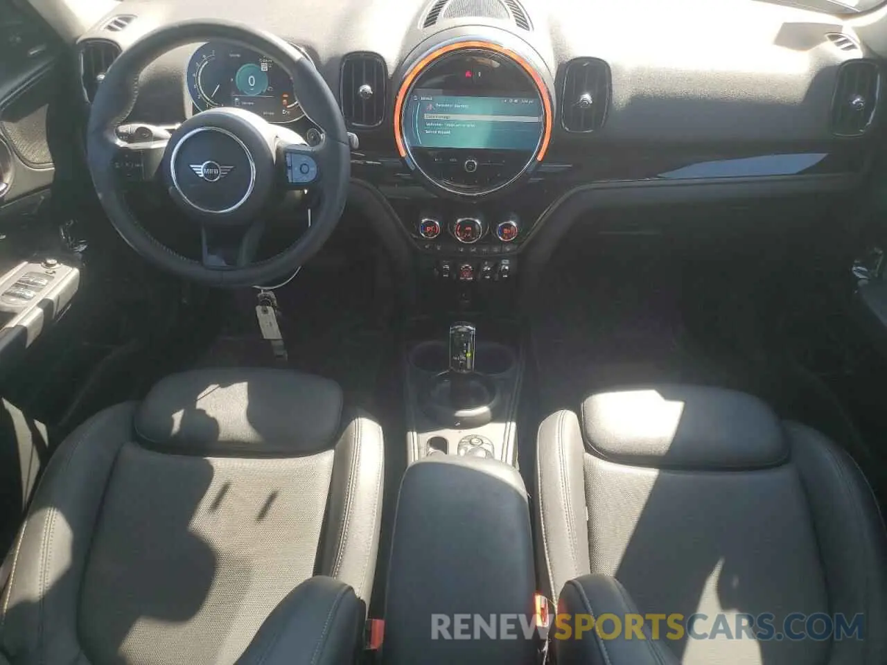 8 fotografías del automóvil dañado WMZ83BR06P3P73590 MINI COOPER 2023