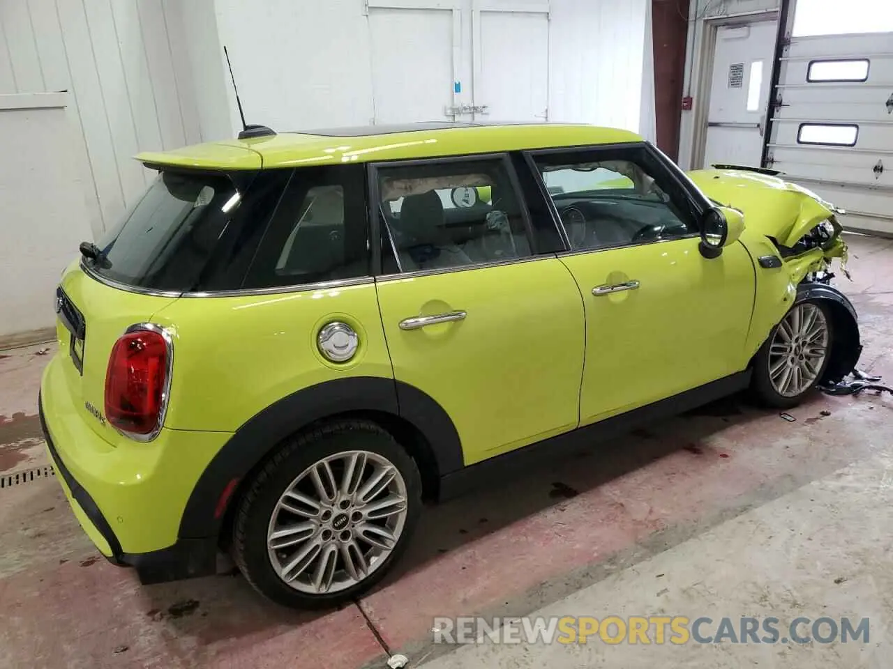 3 fotografías del automóvil dañado WMW53DK08R2W05612 MINI COOPER 2024