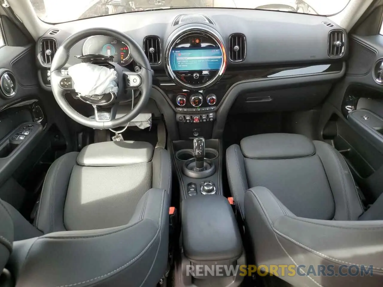 8 fotografías del automóvil dañado WMZ83BR04R3R78411 MINI COOPER 2024