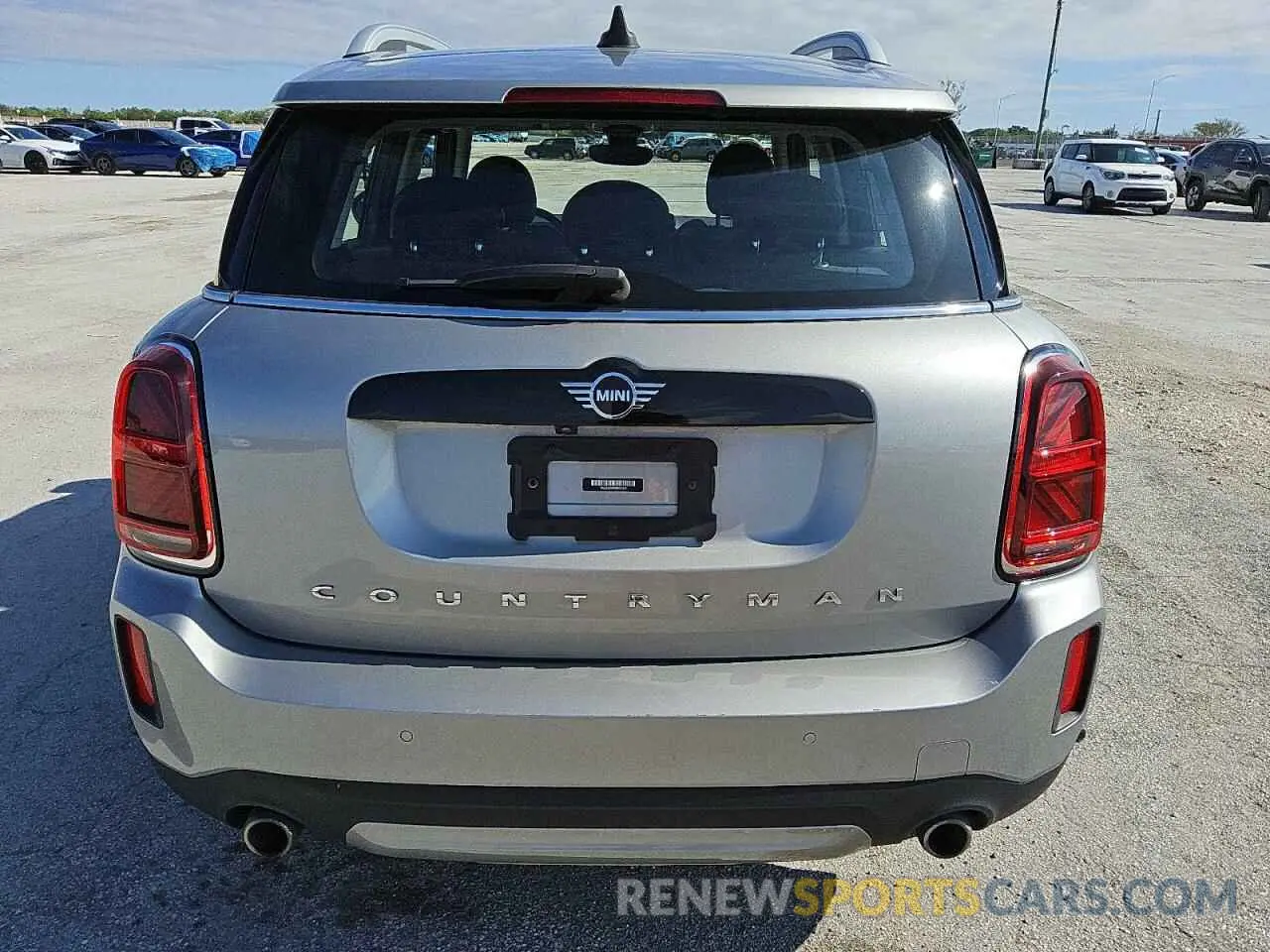 6 fotografías del automóvil dañado WMZ83BR06R3R77647 MINI COOPER 2024