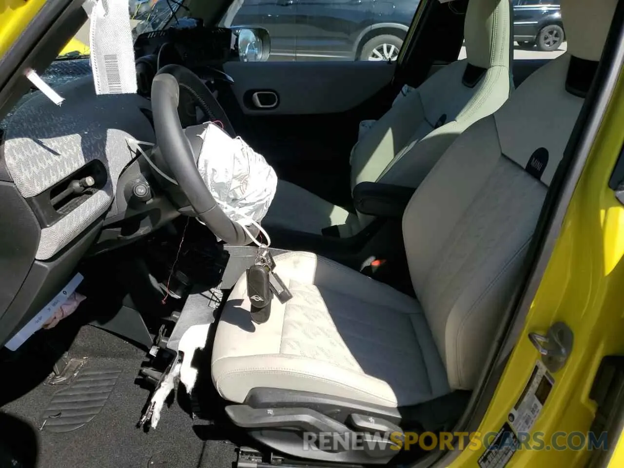 7 fotografías del automóvil dañado WMW53GD04S2W51636 MINI COOPER 2025