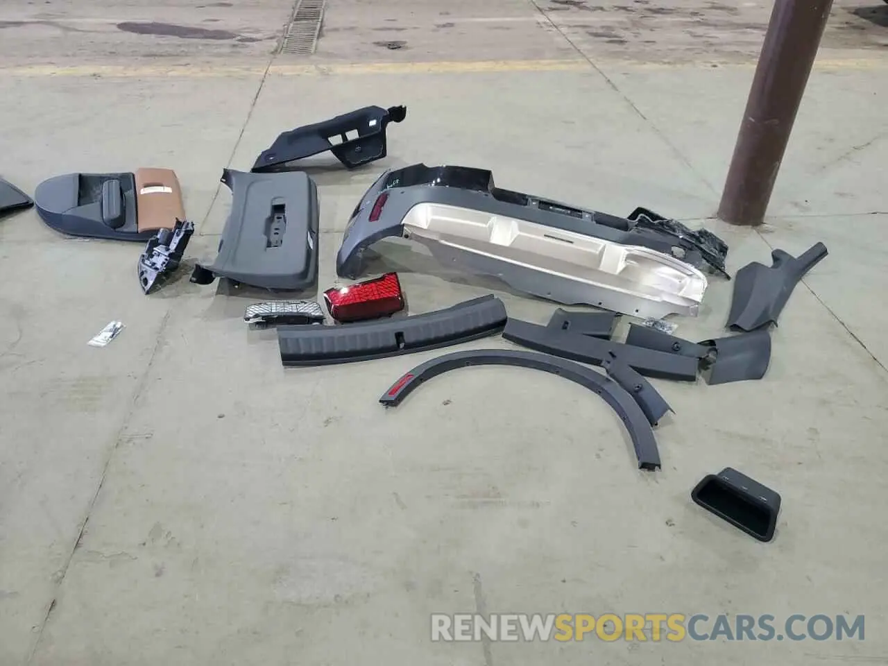 12 fotografías del automóvil dañado WMZ23GA01S7R01265 MINI COOPER 2025