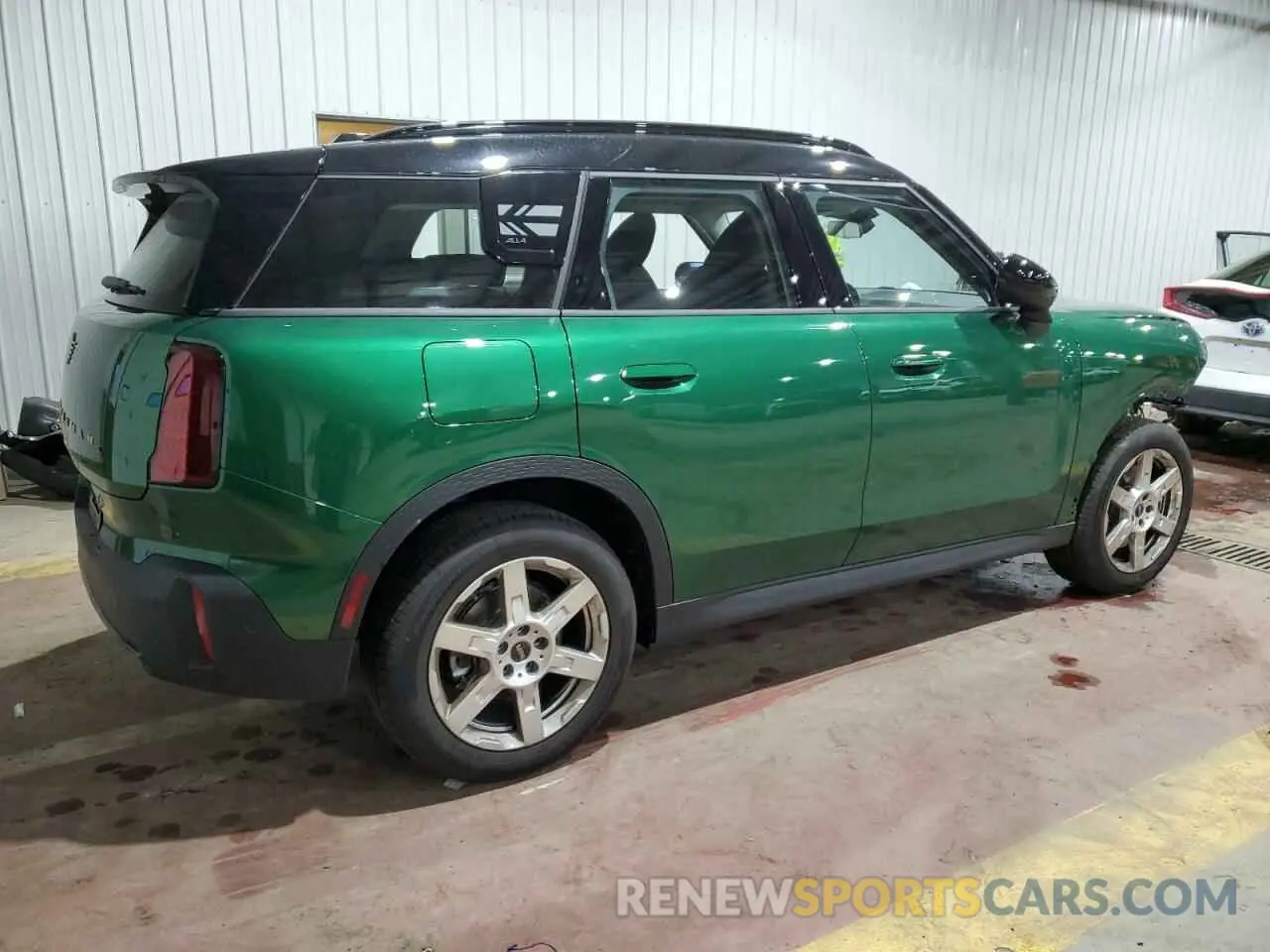 3 fotografías del automóvil dañado WMZ23GA06S7R37677 MINI COOPER 2025